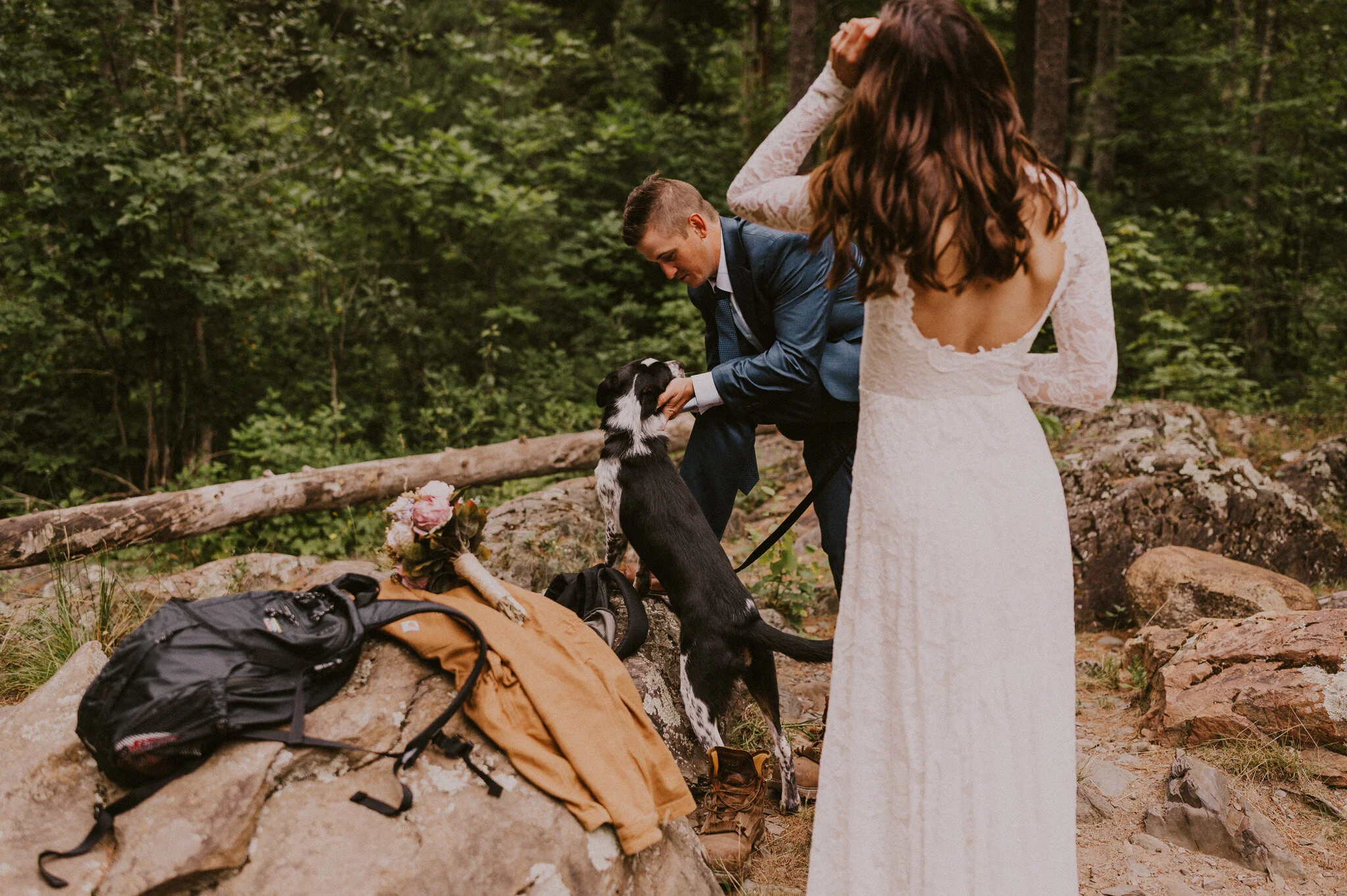 michigan upper peninsula beach elopement