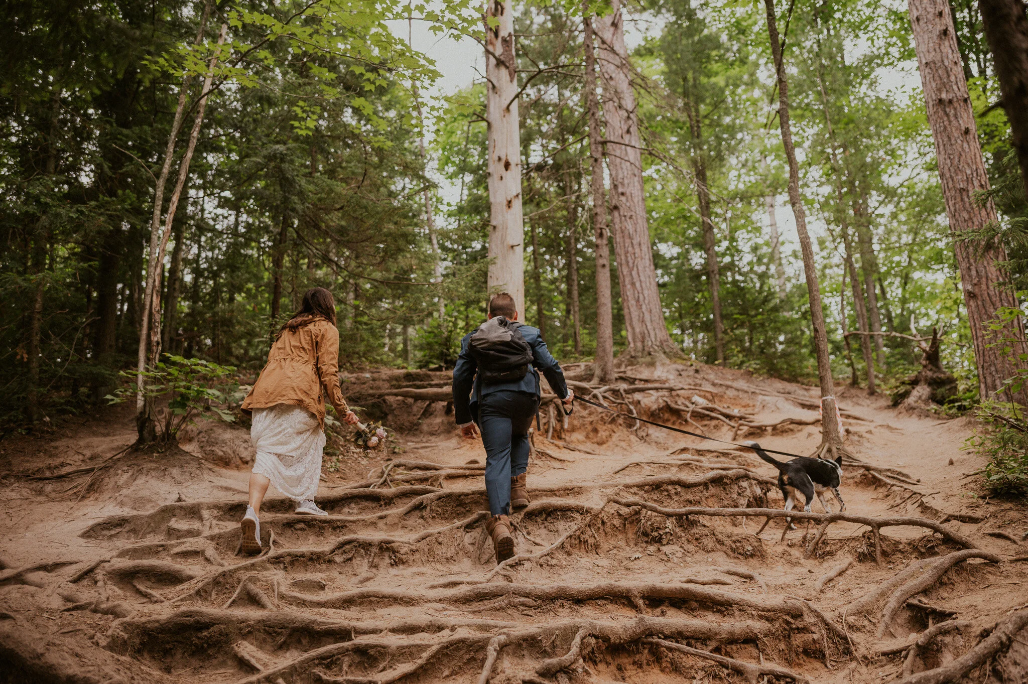 michigan upper peninsula beach elopement