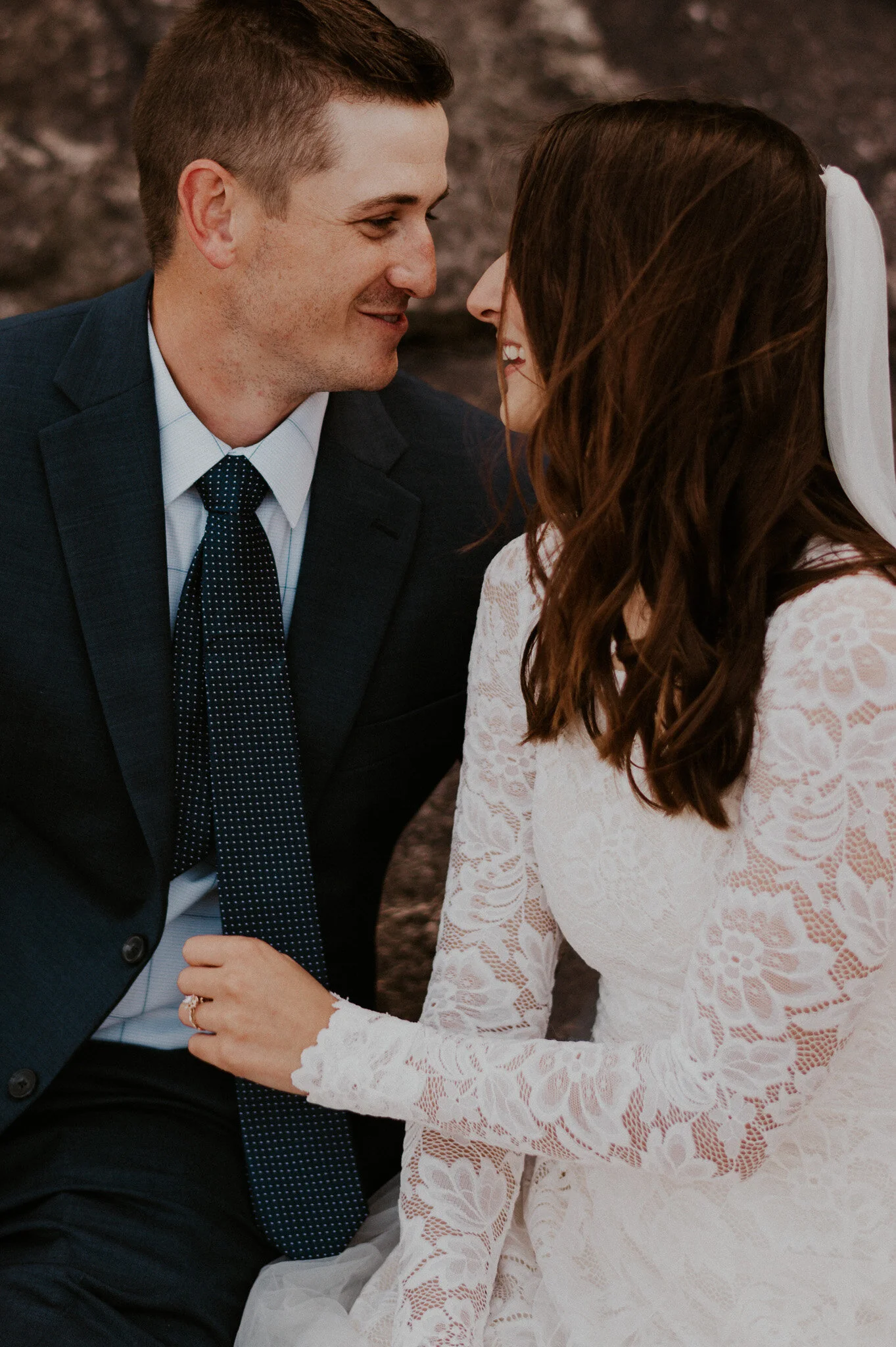 michigan upper peninsula beach elopement