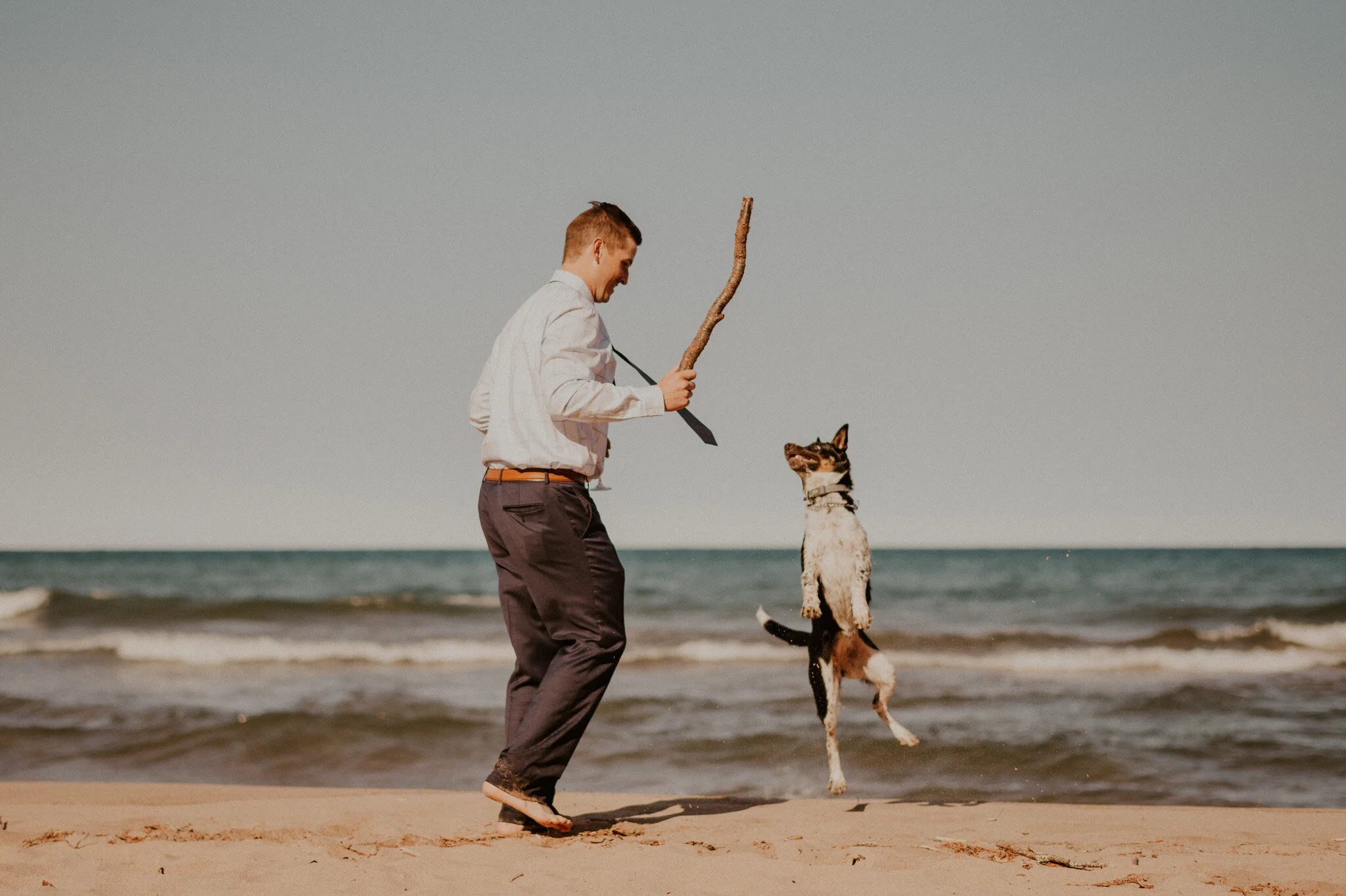 michigan upper peninsula beach elopement