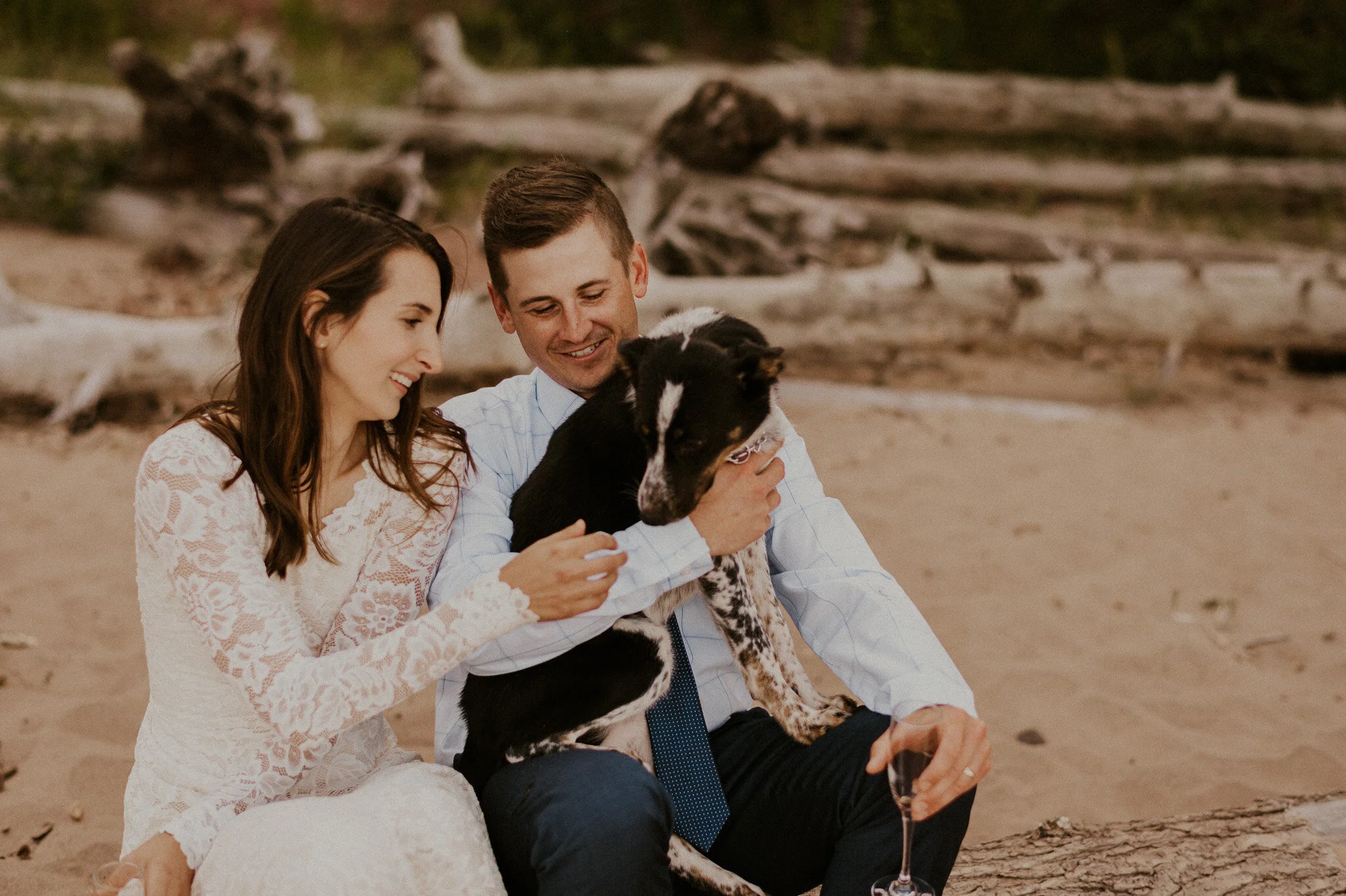 michigan upper peninsula beach elopement
