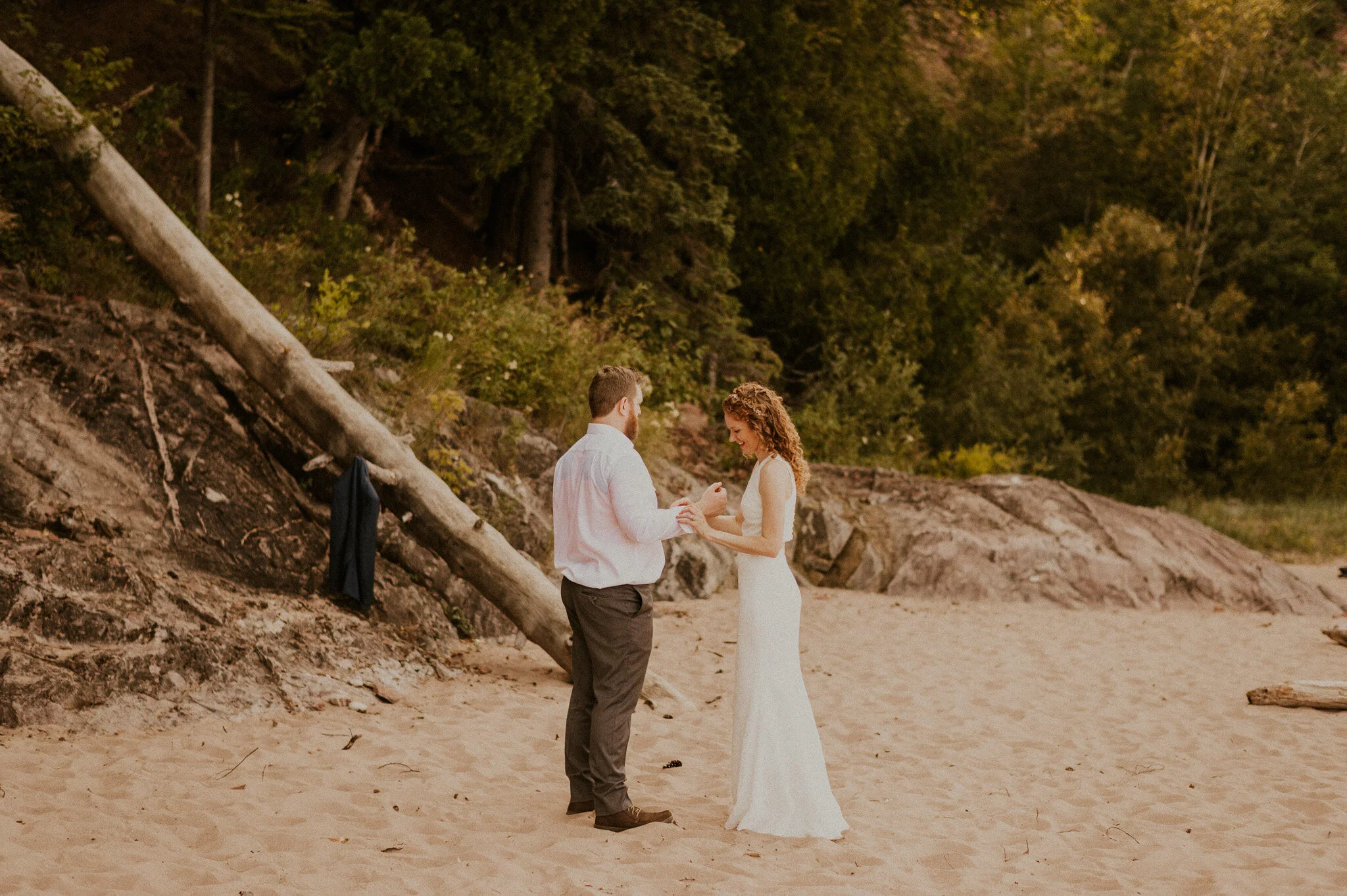 michigan upper peninsula marquette mountain elopement