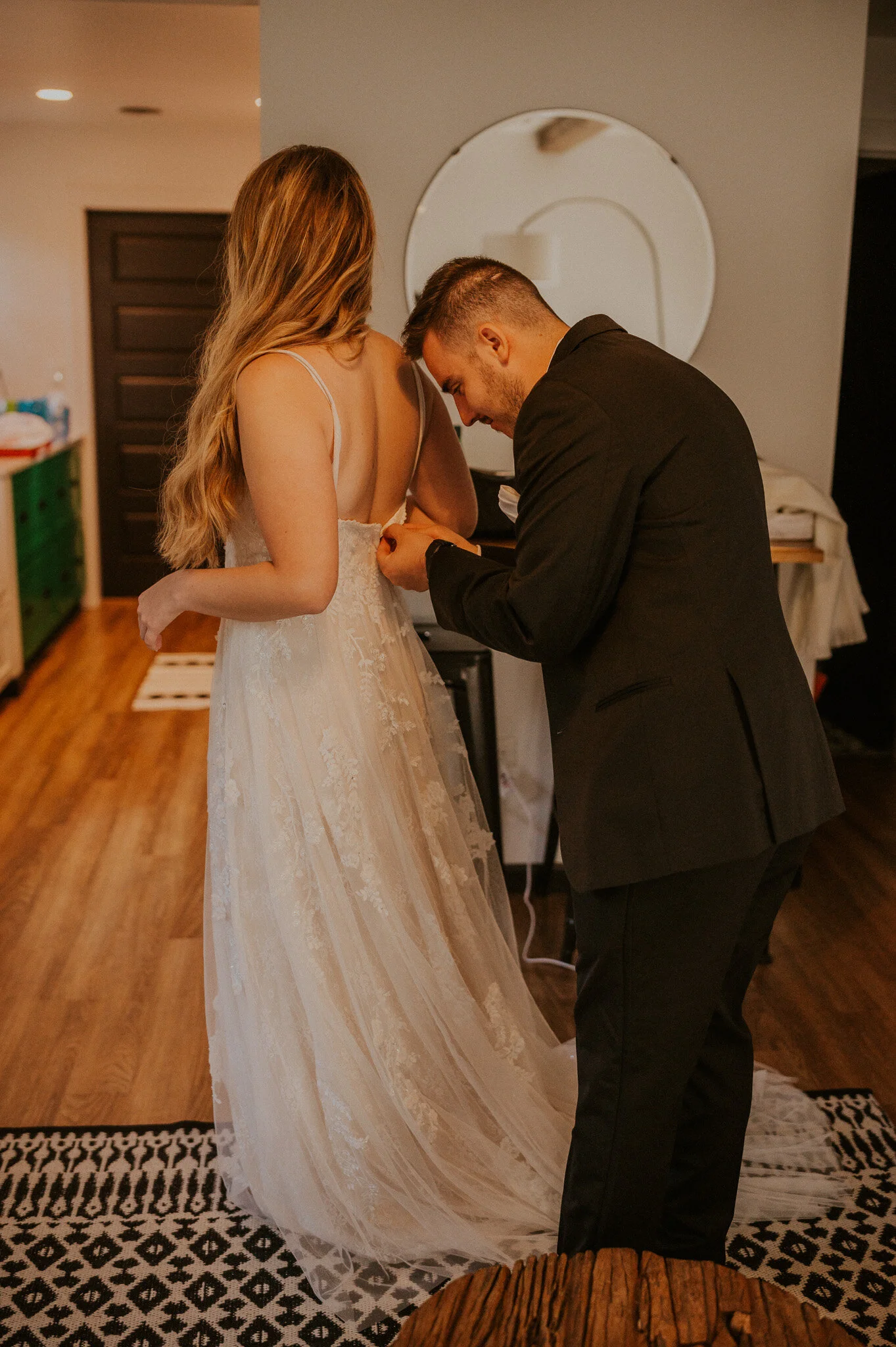upper peninsula fall mountain elopement