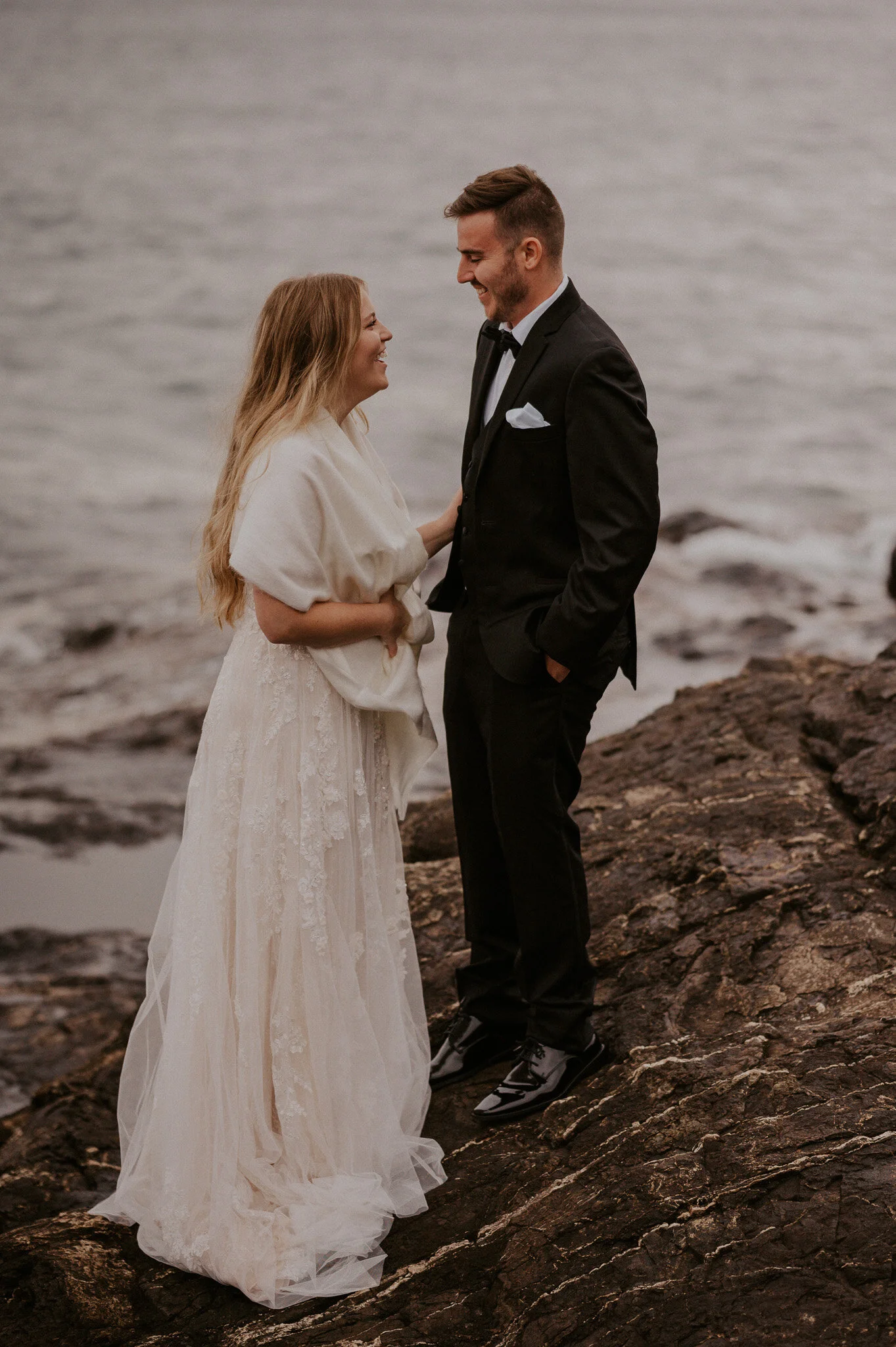 upper peninsula fall mountain elopement