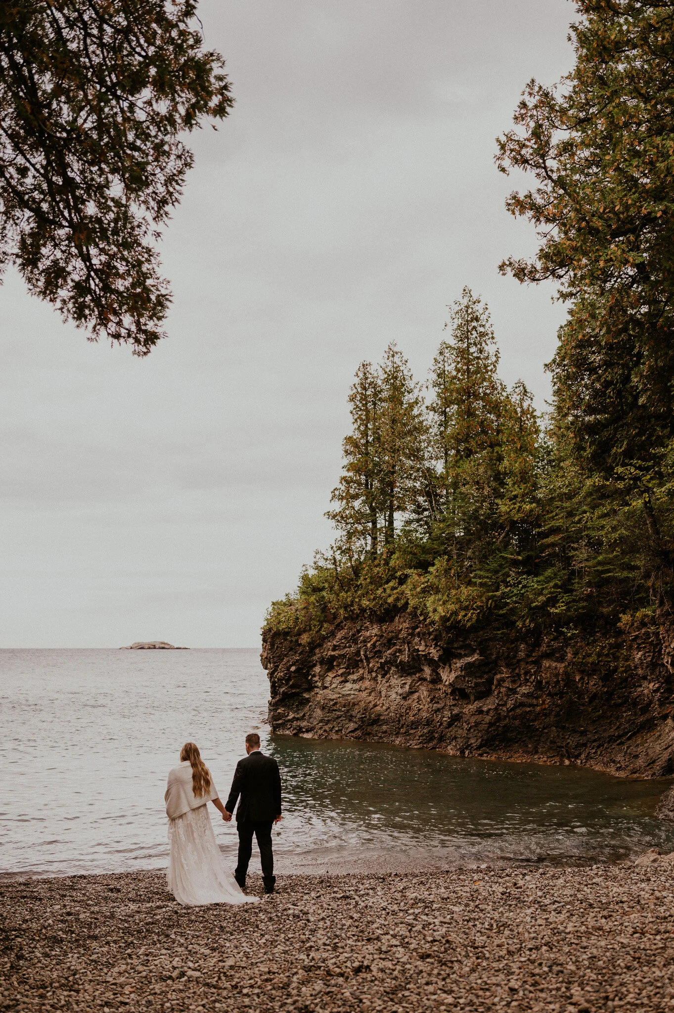 upper peninsula fall mountain elopement