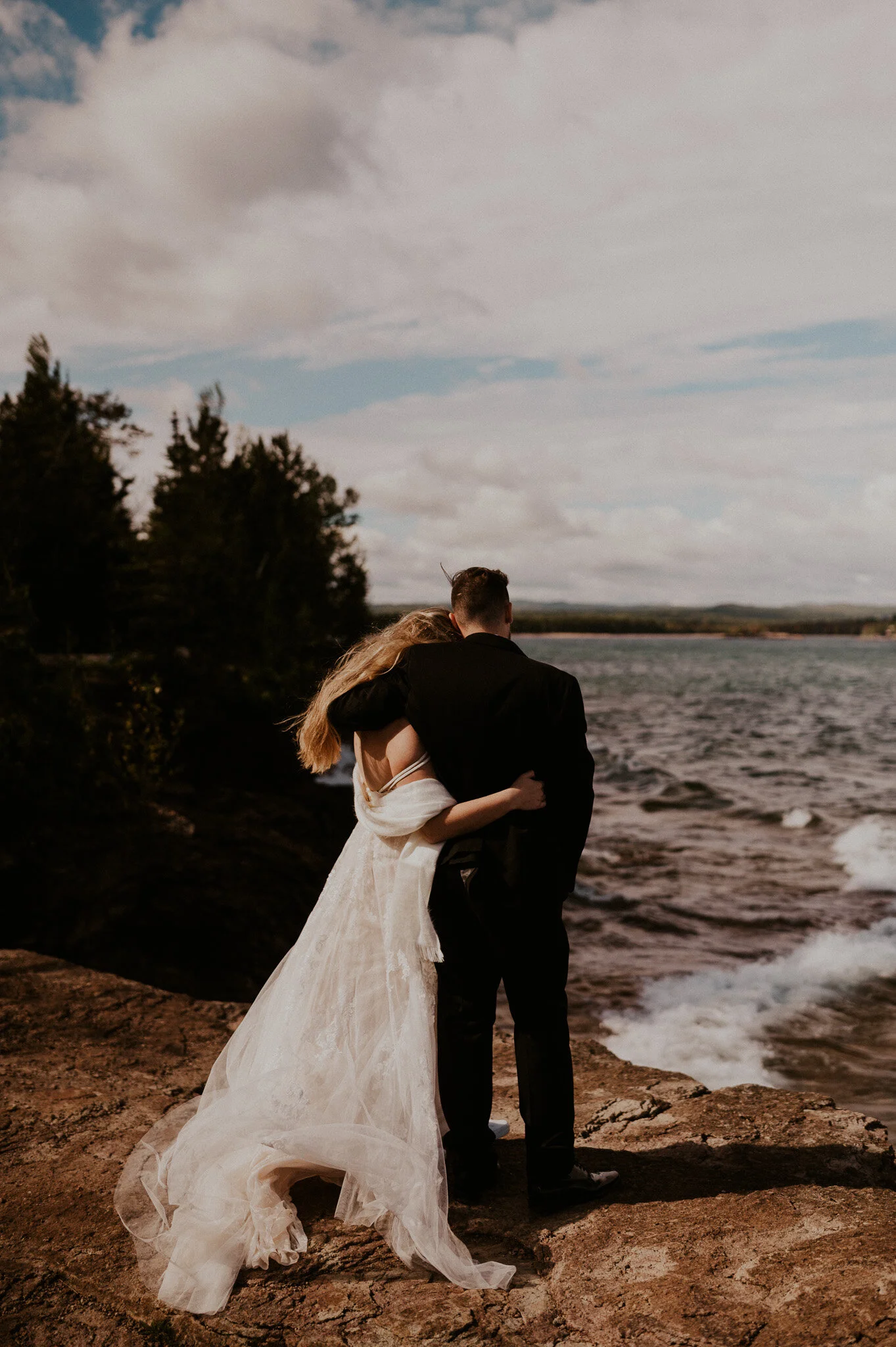 upper peninsula fall mountain elopement