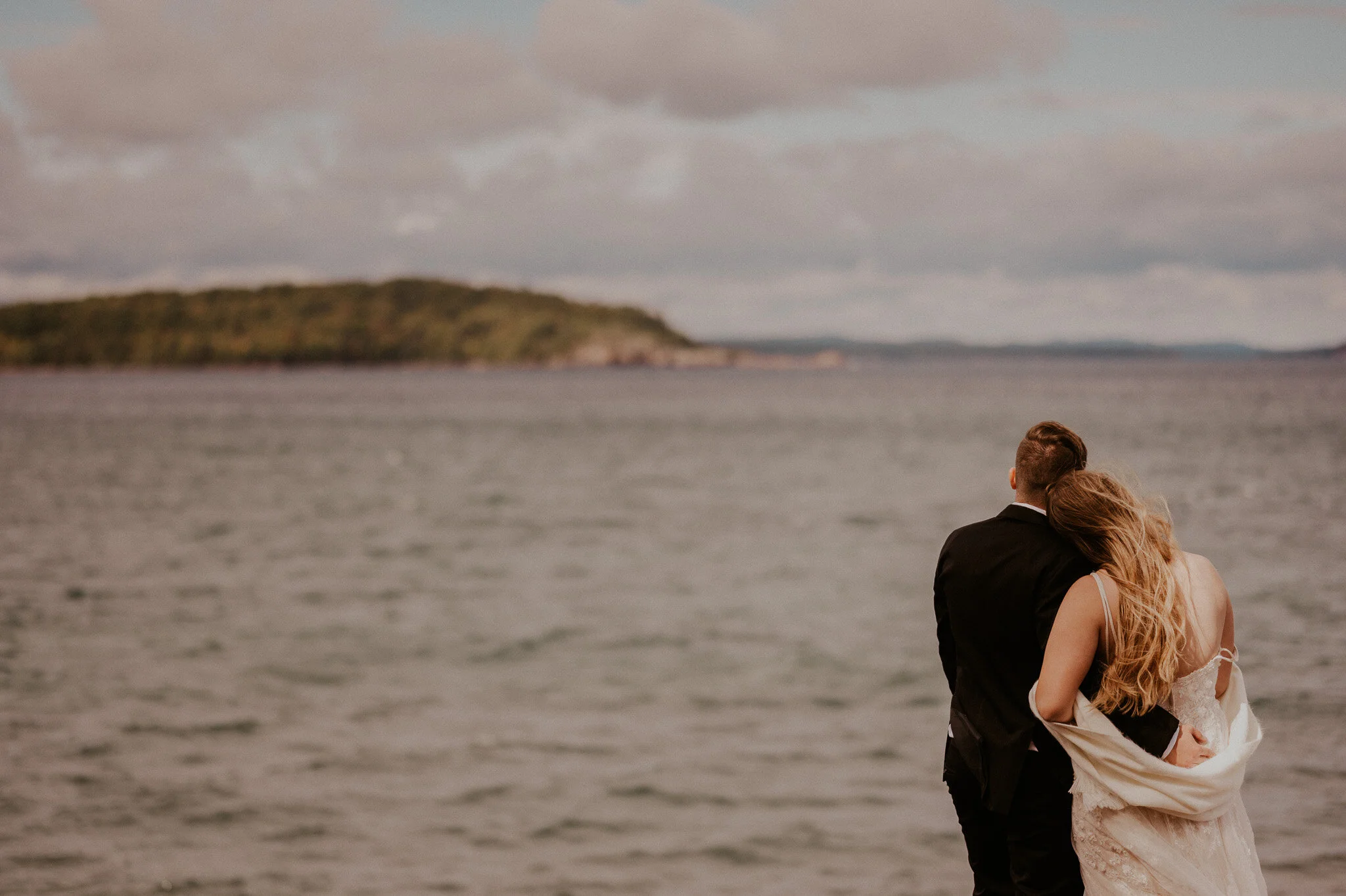 upper peninsula fall mountain elopement