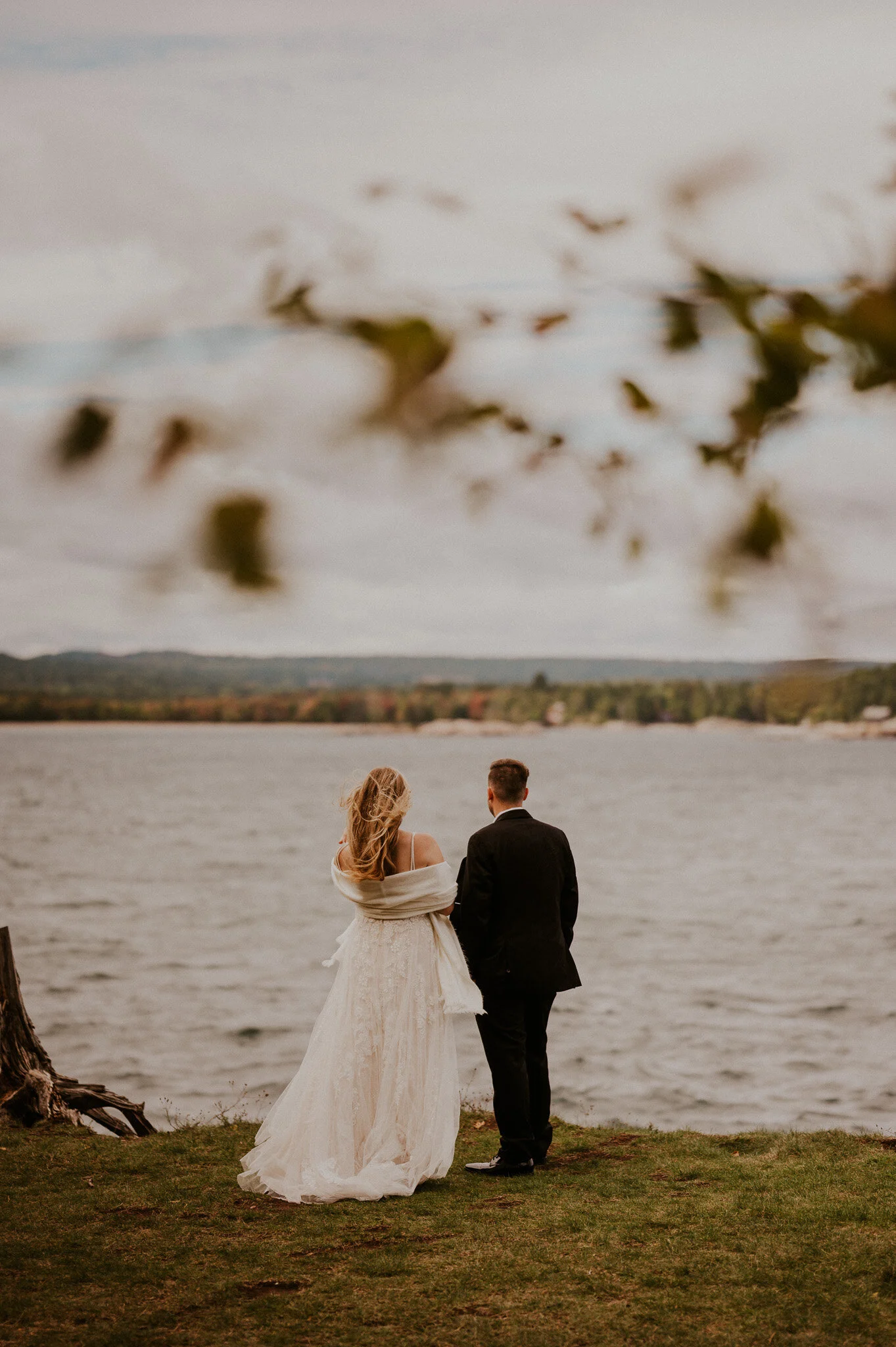 upper peninsula fall mountain elopement