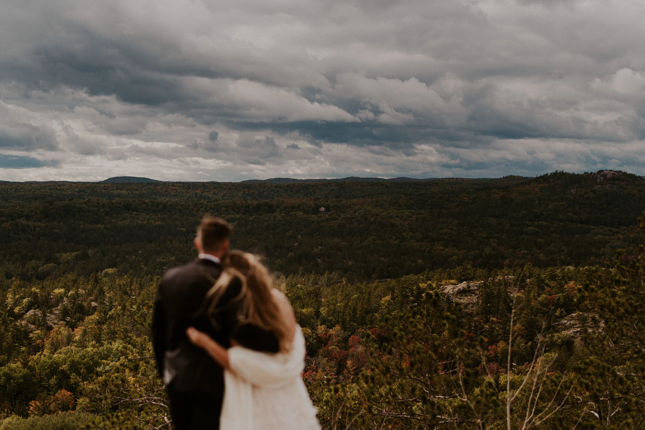 upper peninsula fall mountain elopement