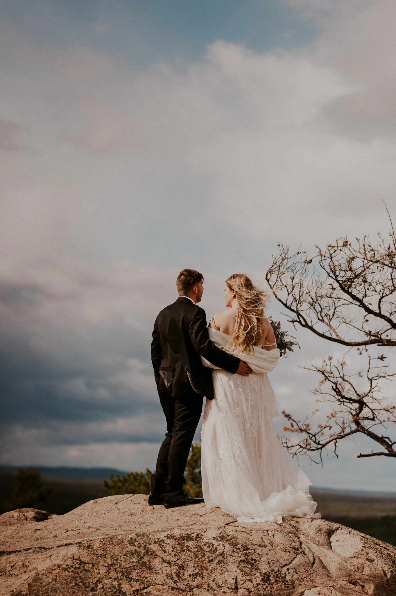 upper peninsula fall mountain elopement