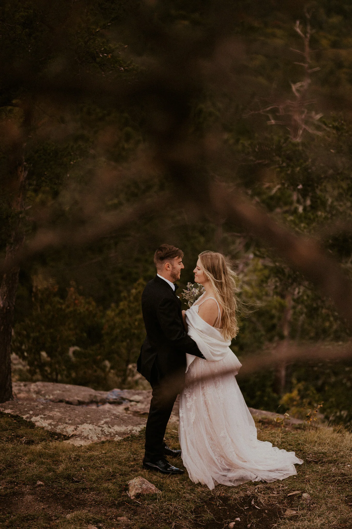 upper peninsula fall mountain elopement