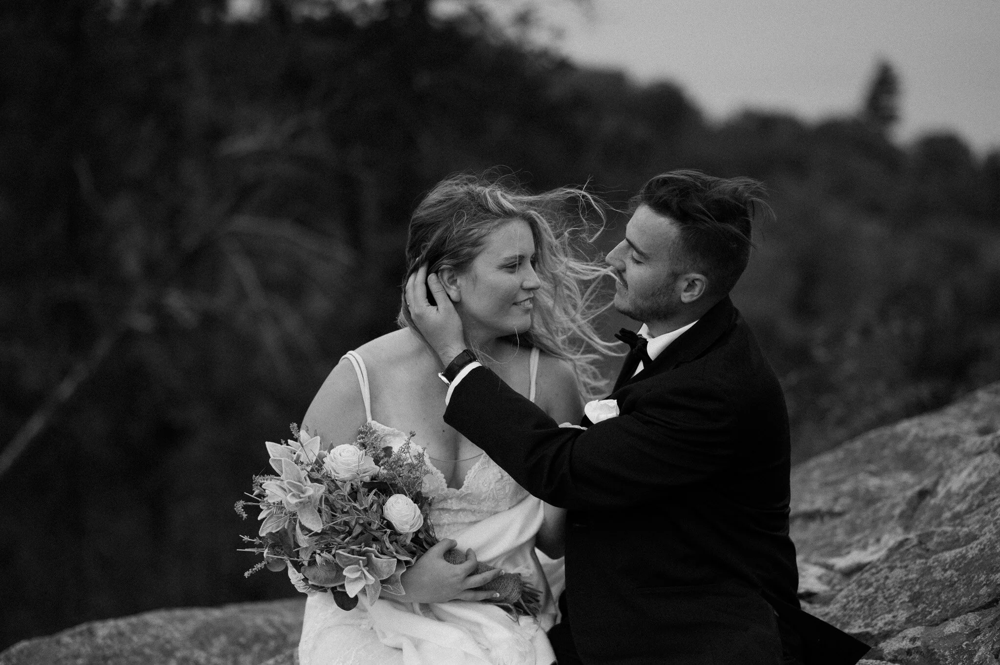 upper peninsula fall mountain elopement