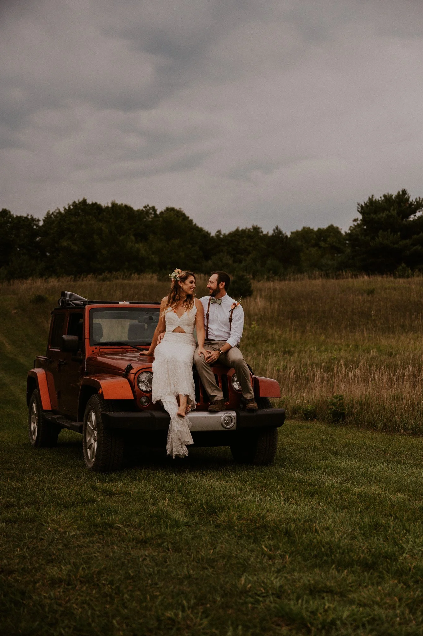 sleeping bear dunes jeep elopement