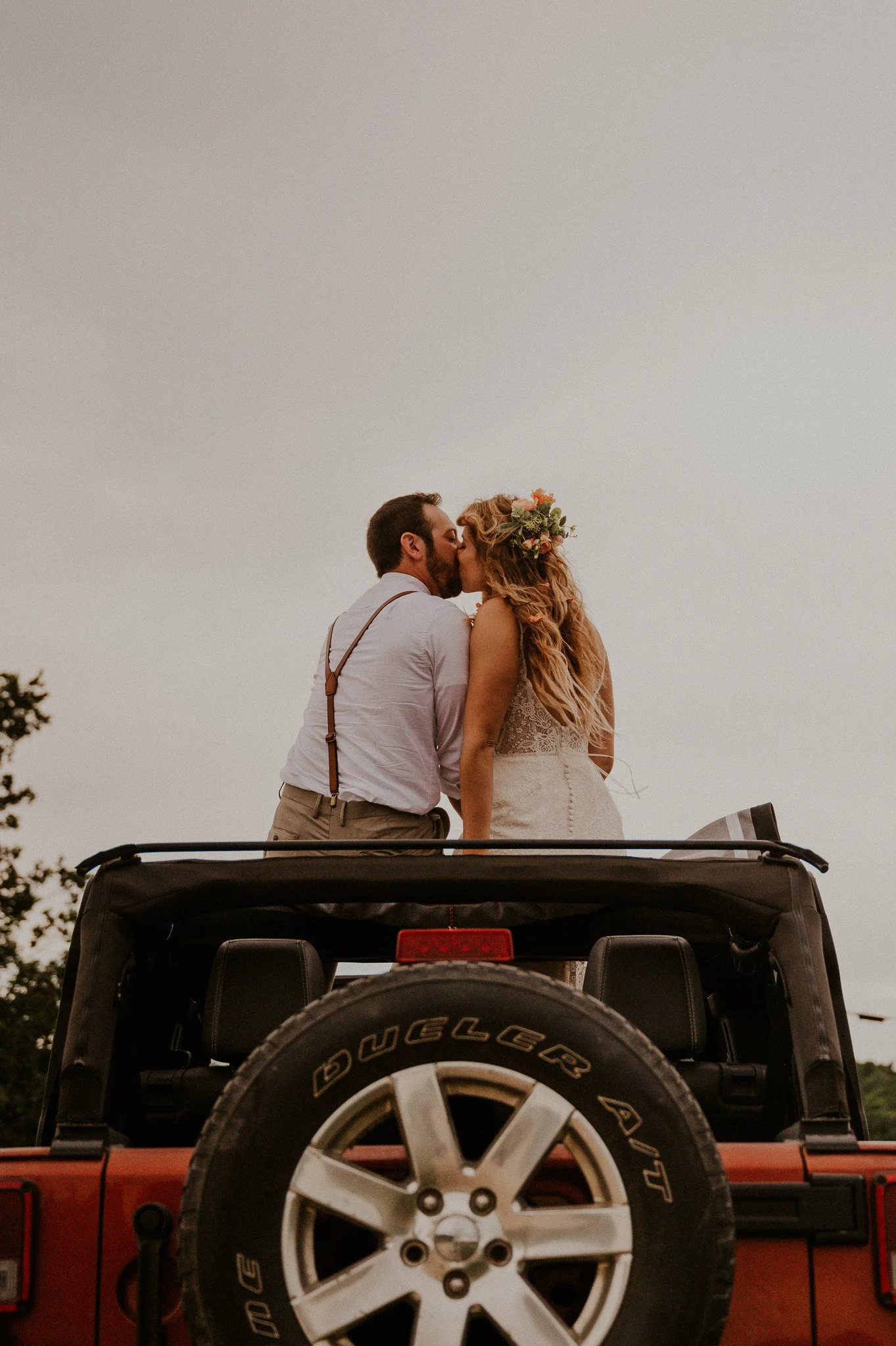 sleeping bear dunes jeep elopement