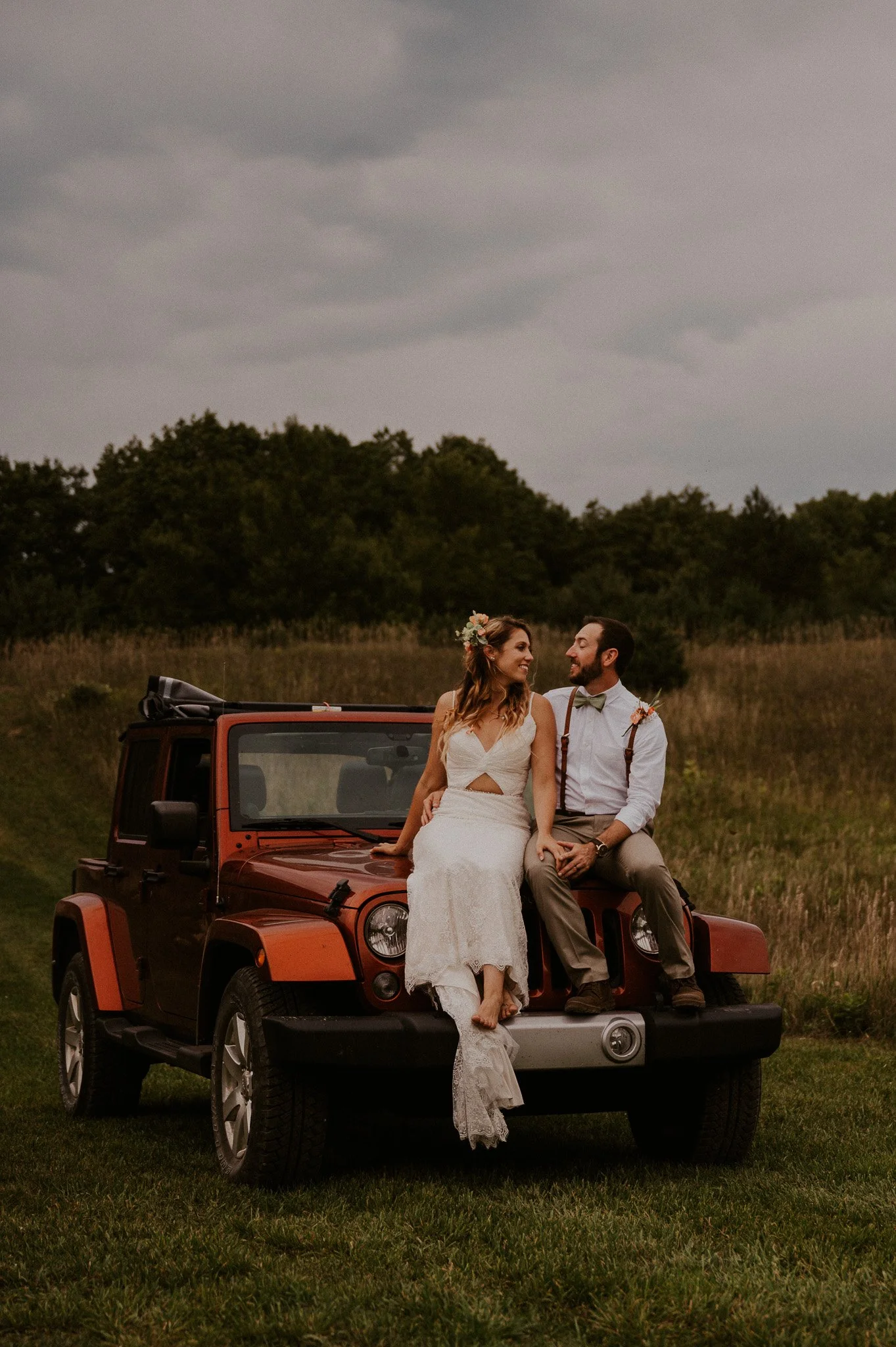 sleeping bear dunes jeep elopement