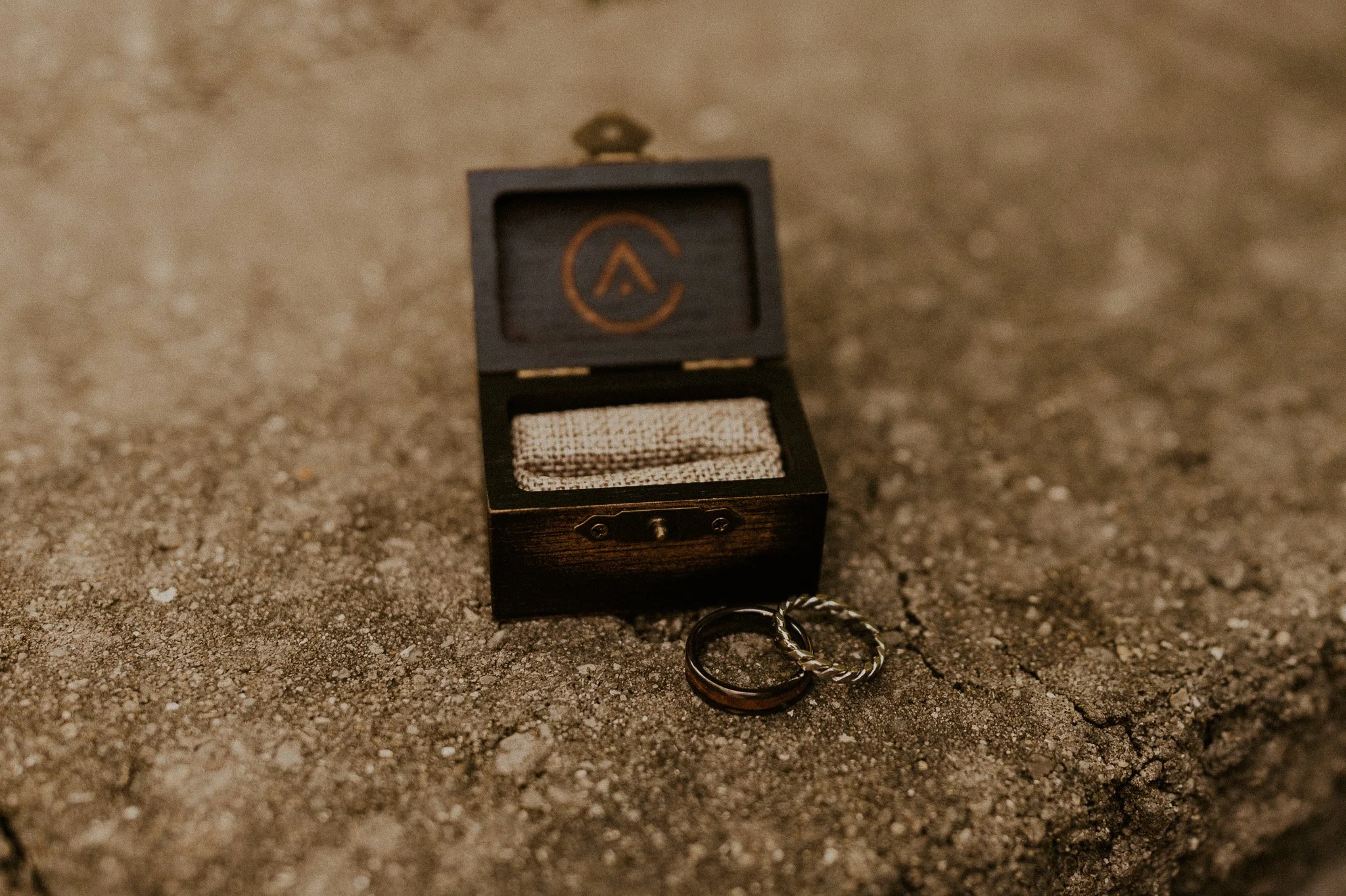 sleeping bear dunes jeep elopement