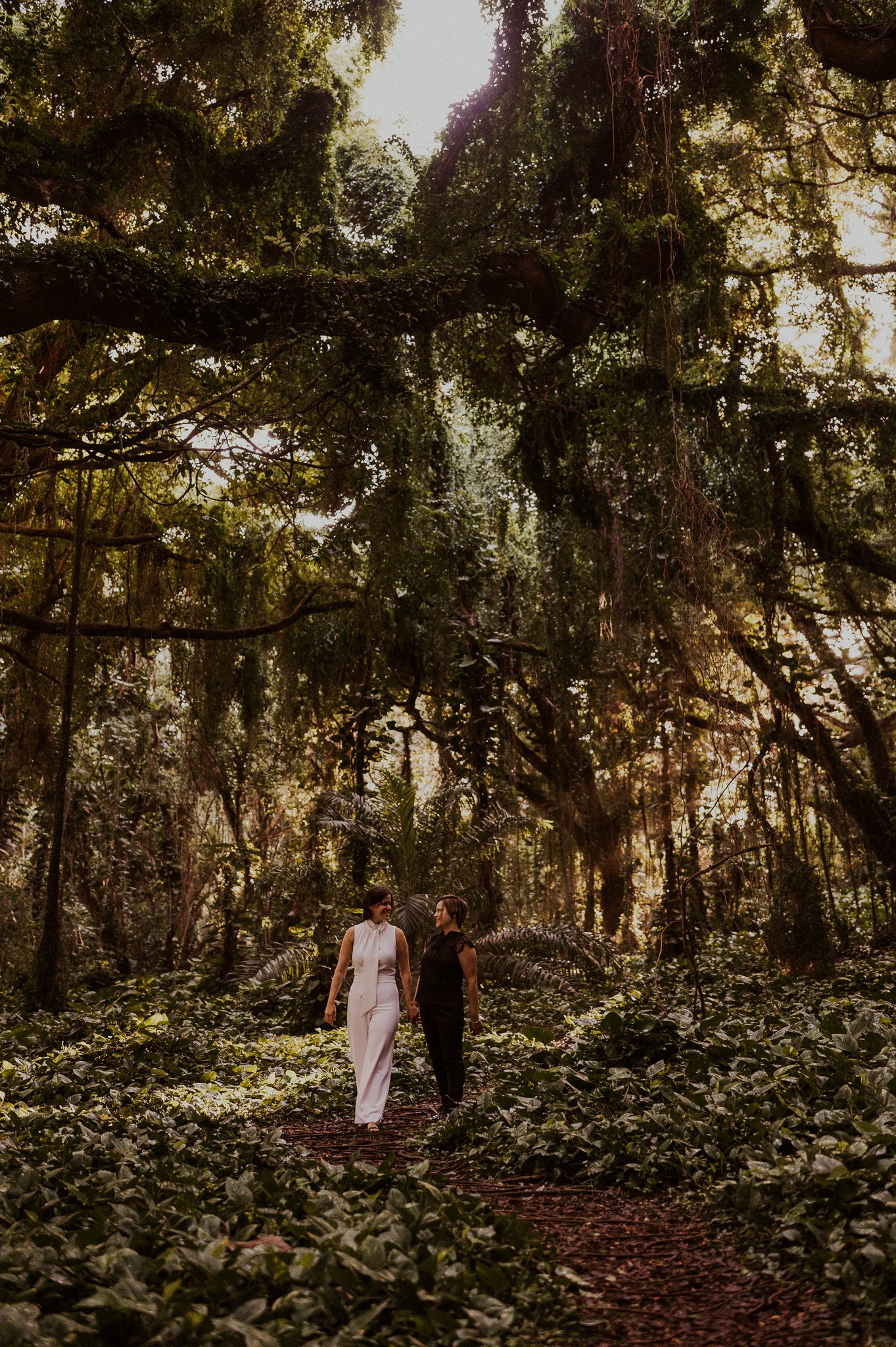 maui rainforest elopement