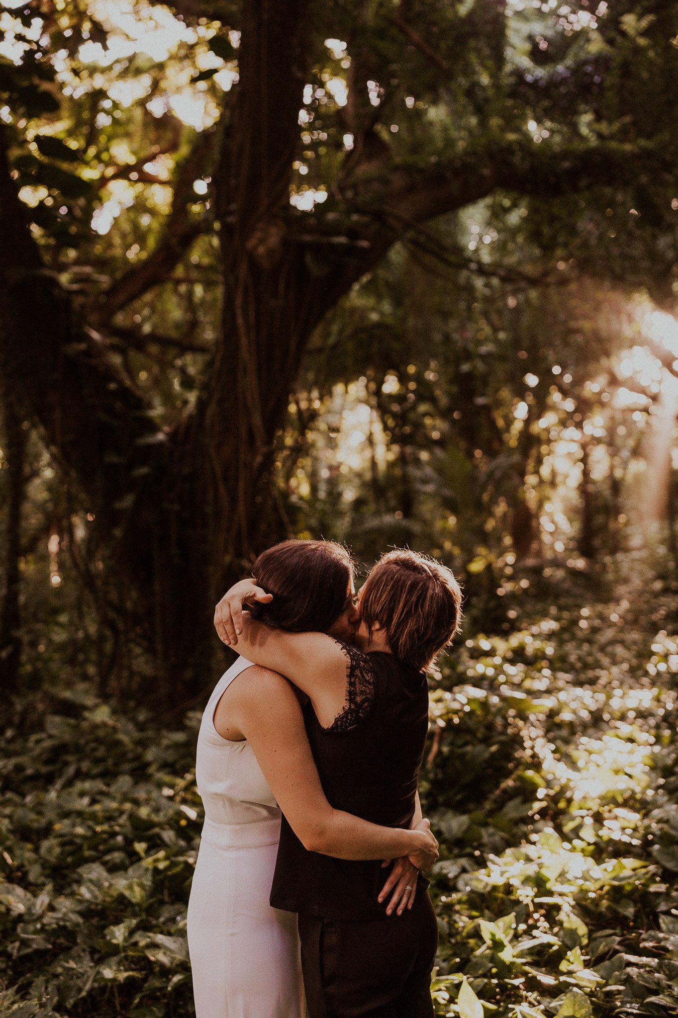 maui rainforest elopement