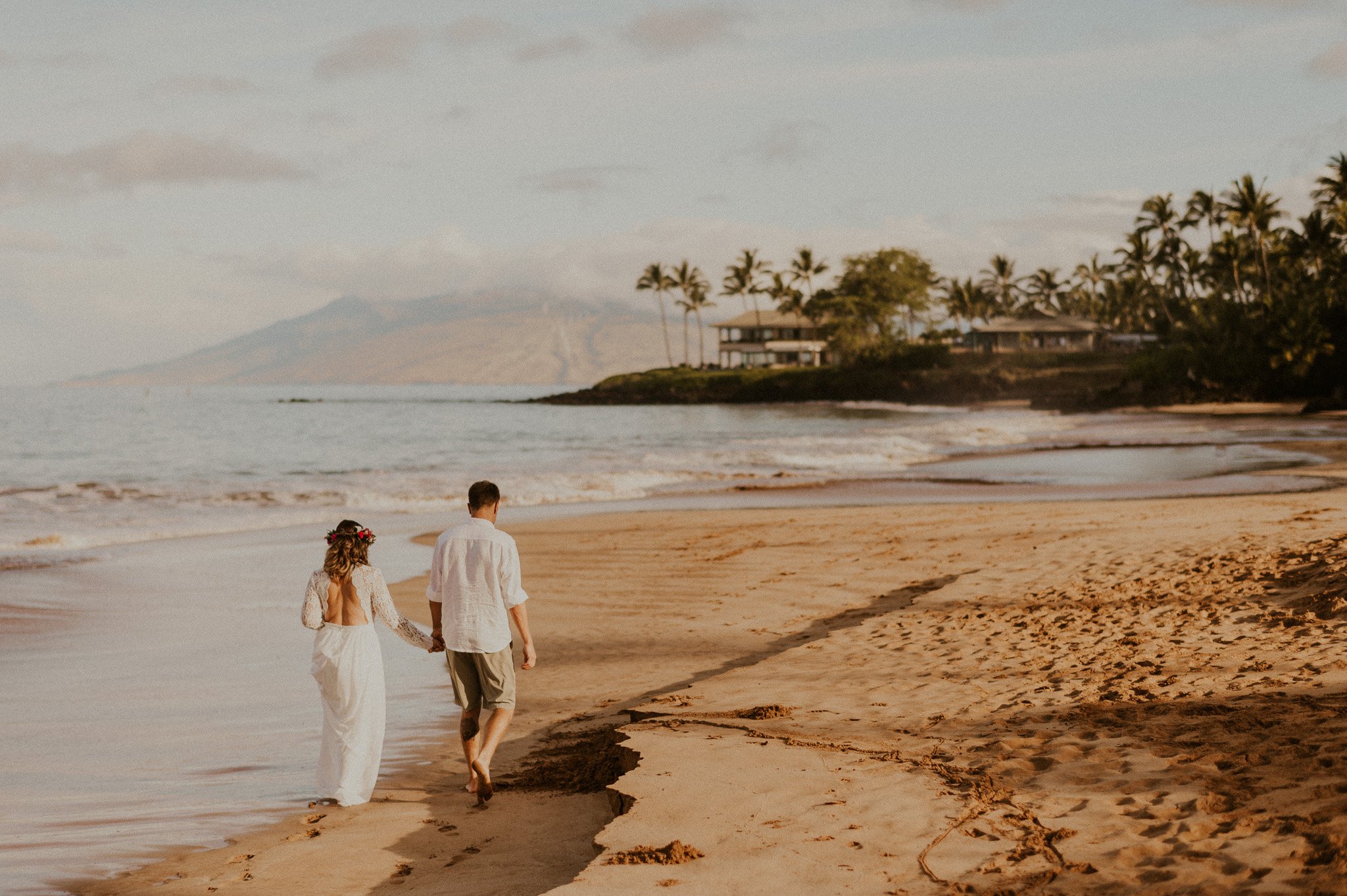 where to elope in hawaii