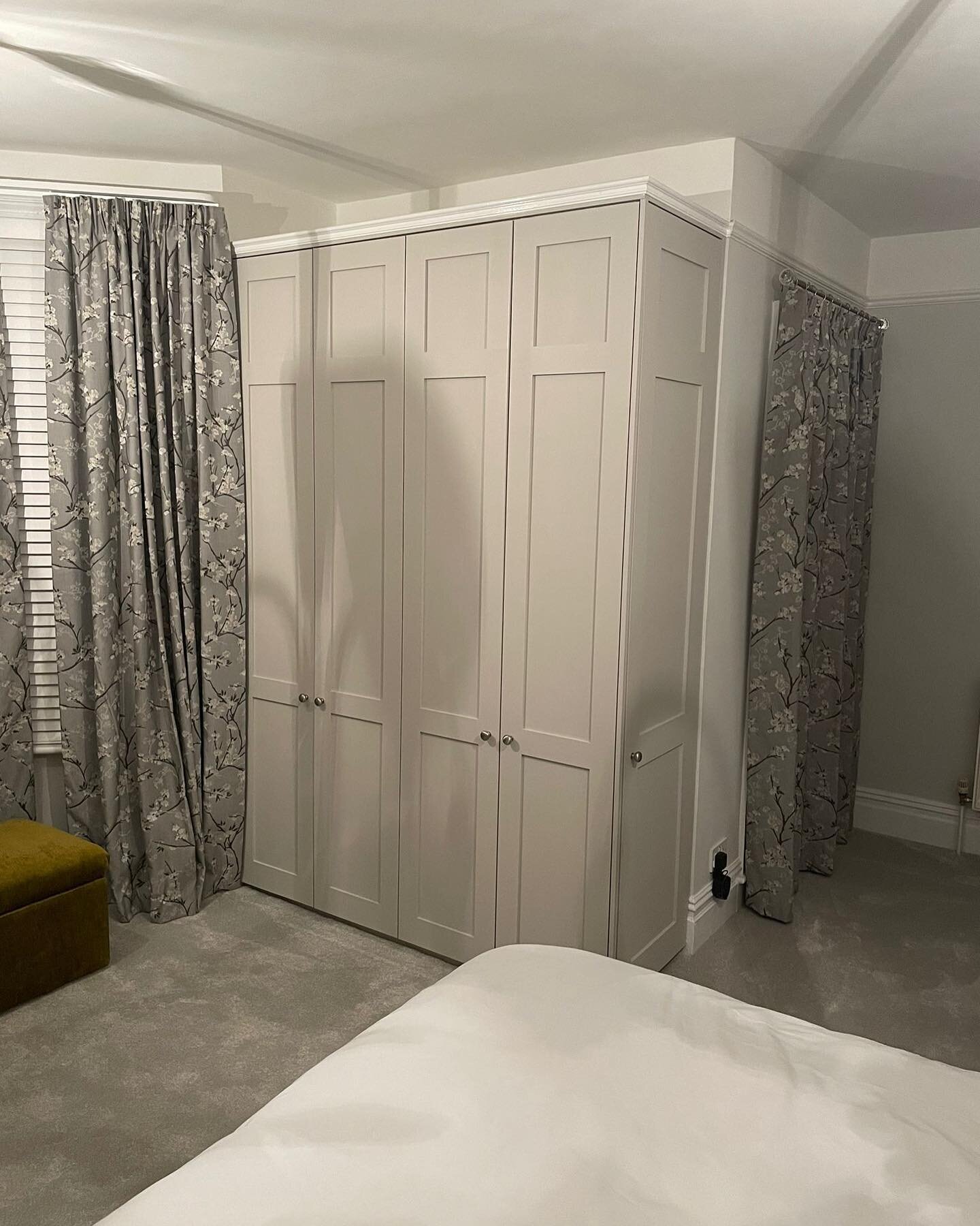 We recently constructed a pair of built-in wardrobes in East Grinstead ✔️
⠀
▫️ The customer wanted &ldquo;His &amp; Hers&rdquo; built-in wardrobes you fit specific spaces in their bedroom
⠀
◾️The wardrobes are made from moisture resistant MDF and fin