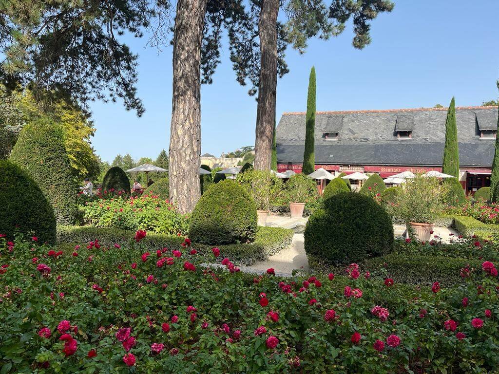 clos-lucé-amboise-gardens.jpeg