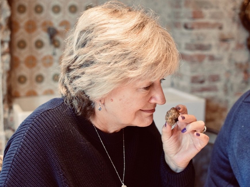 truffle-hunting-rivetto-truffles-2.jpeg