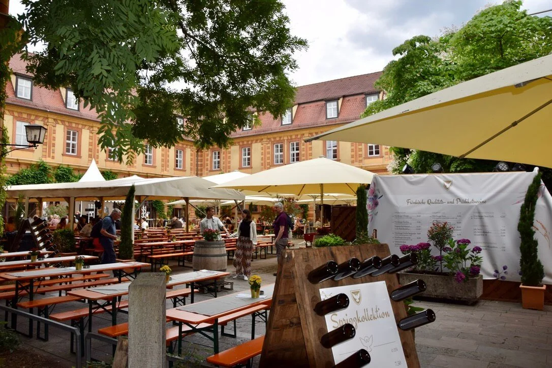 Bürgerspital-weinhaus-2.jpeg