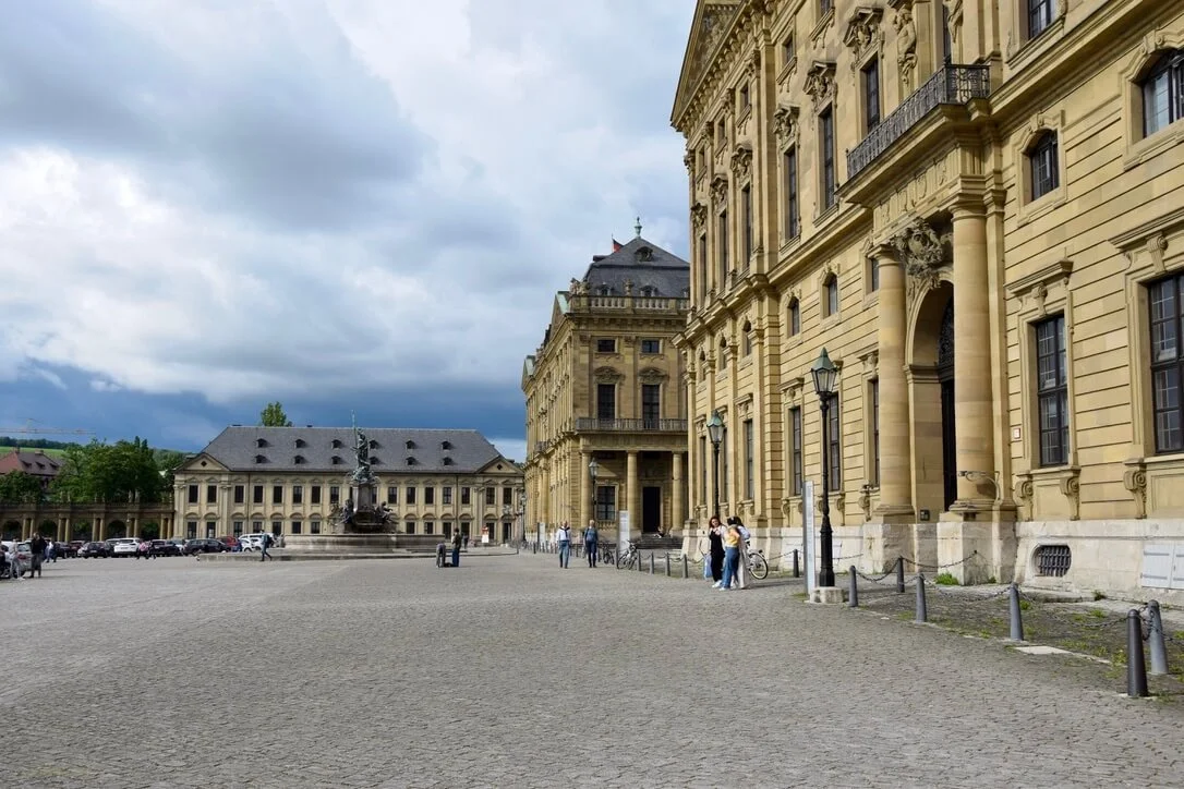 würzburg-residence-square-2.jpeg