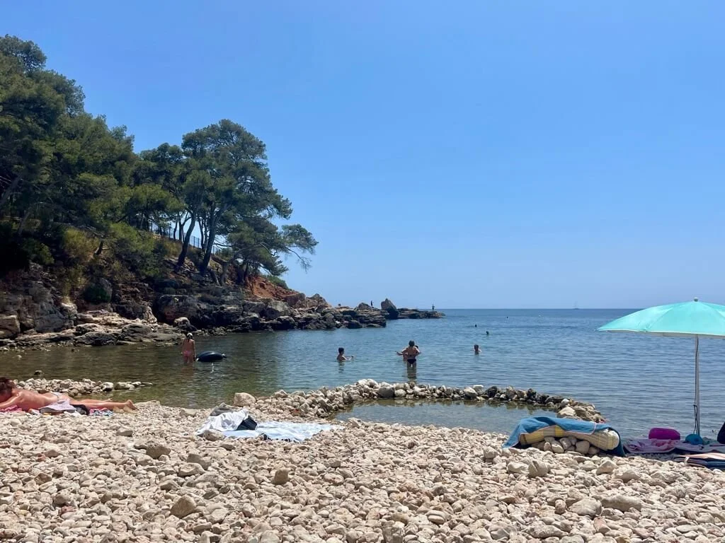 bandol-cove.jpeg
