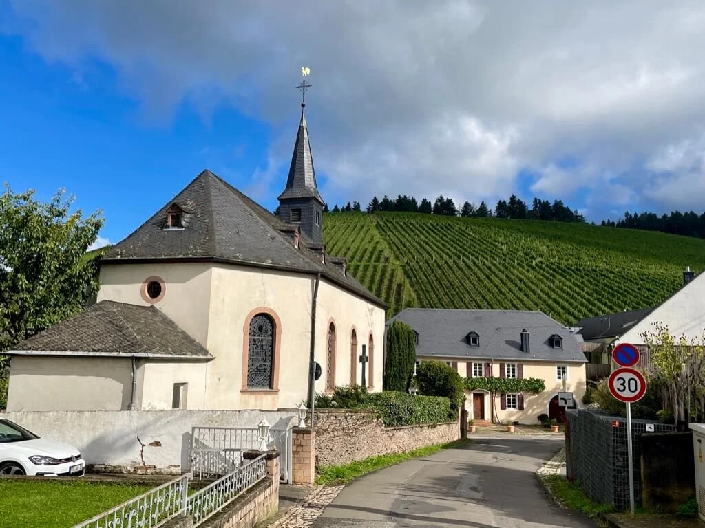 Ruwer vineyards, Mertesdorf