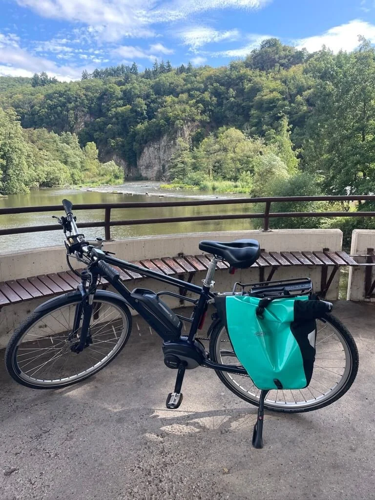 nahe-valley-cycling-2.jpeg