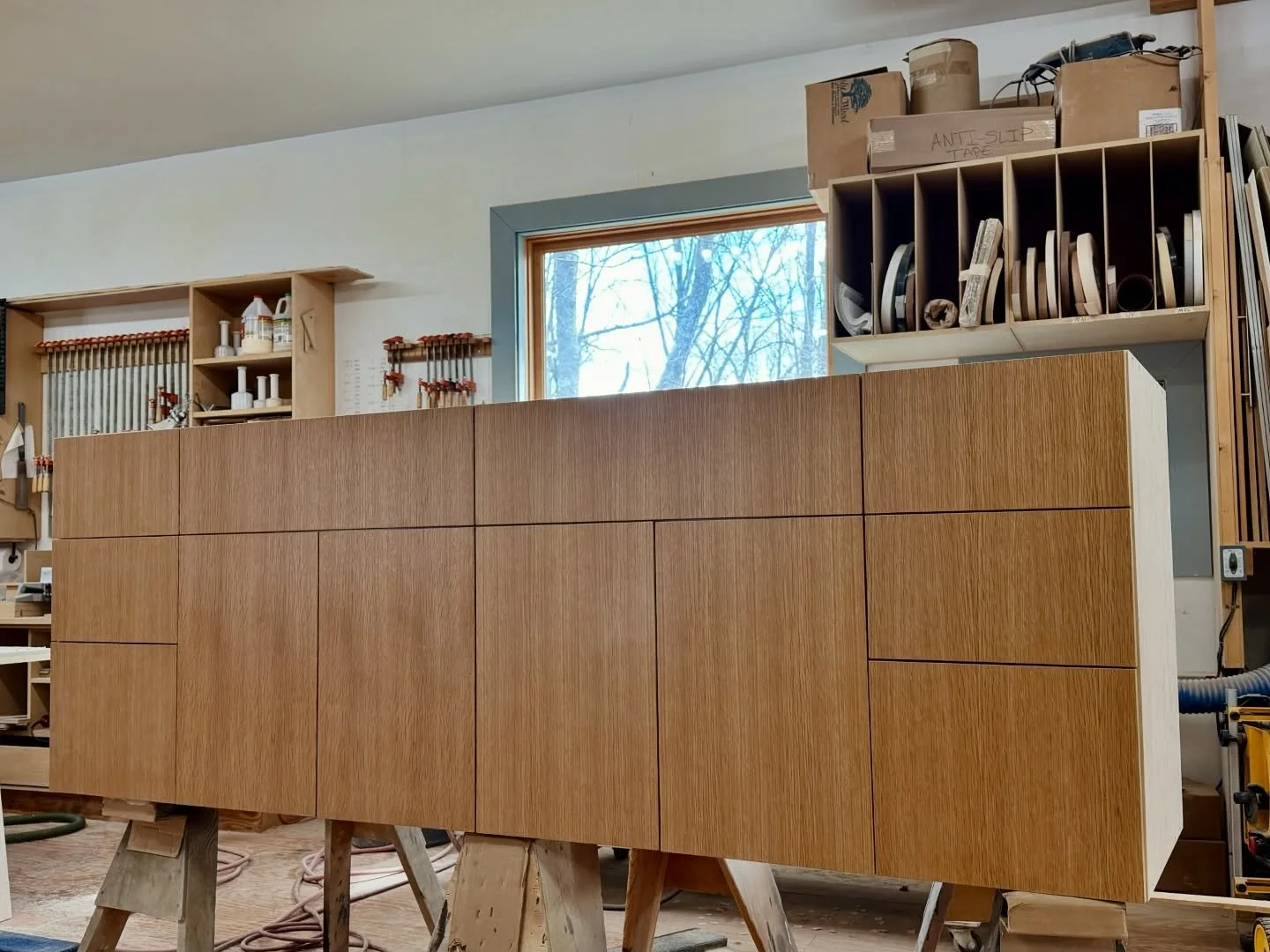 Rift-sawn white oak vanity. This vanity is grain matched which means the wood is cut in such a way that the pattern (grain) is continuous throughout the cabinet; like a puzzle. 

#custom #customvanity #woodshop #woodworking #pittsburghdesign