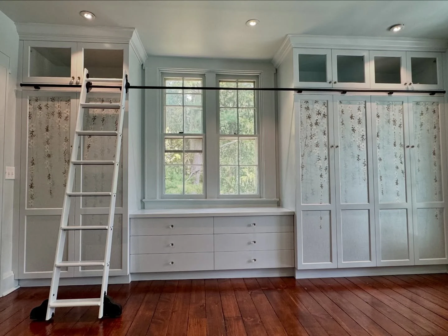 Bedroom cabinetry with a custom ladder system. 

#custom #customcabinetry #bedroomdesign #pittsburghdesigner #cabinetry