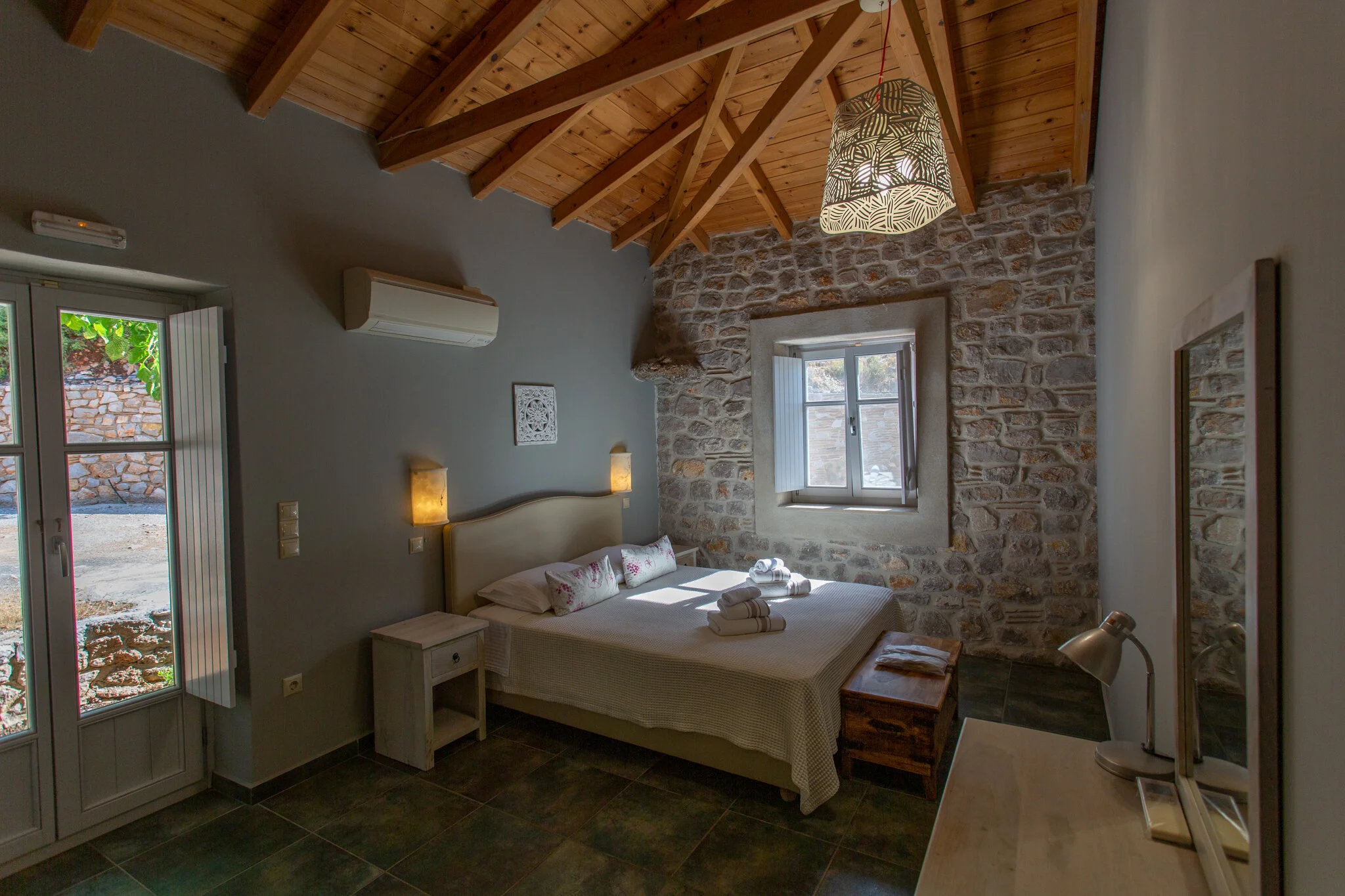 Helen-Noakes-Yoga-Retreat-Aegean-Dream-Accommodation17.jpg