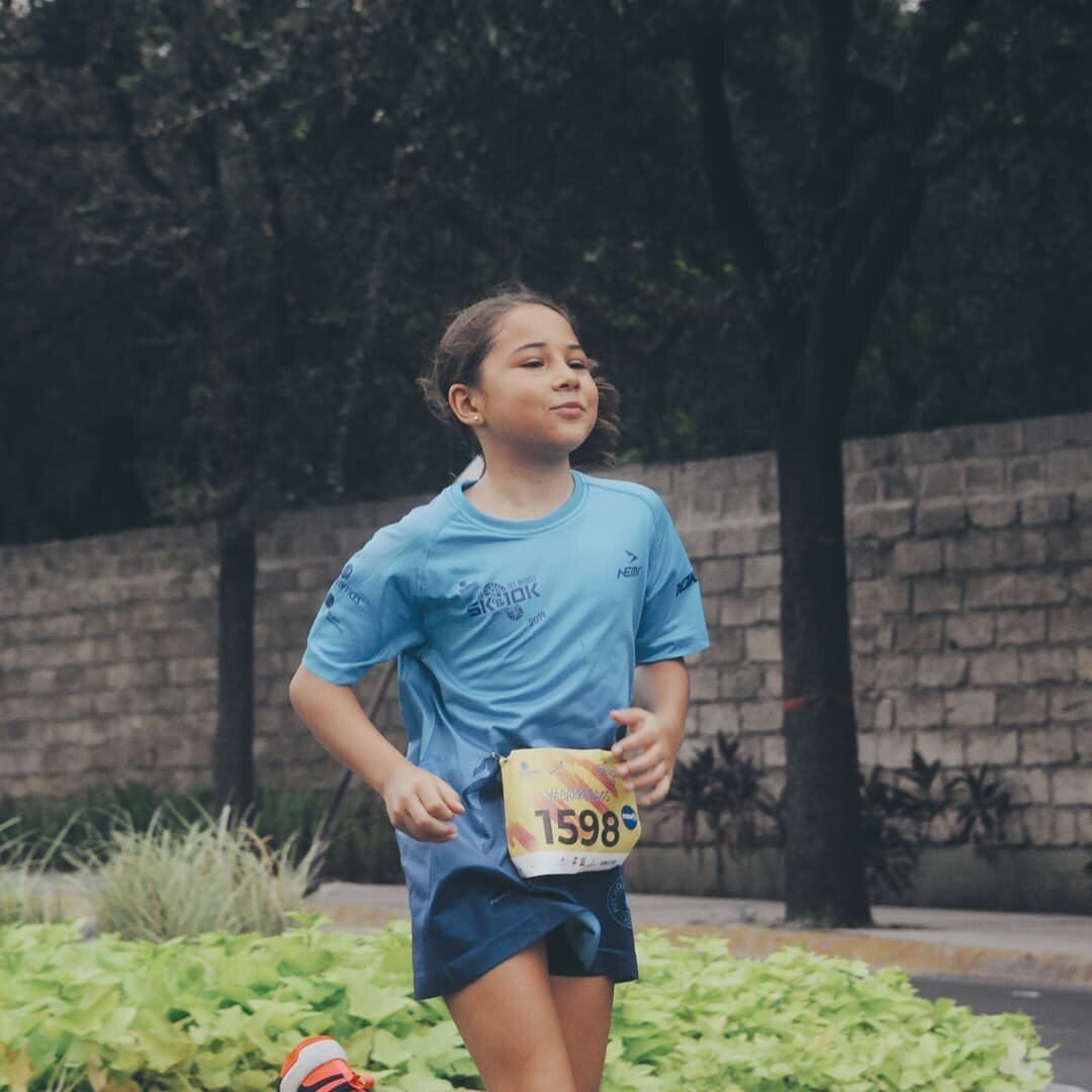 Run like a GIRL ⚡