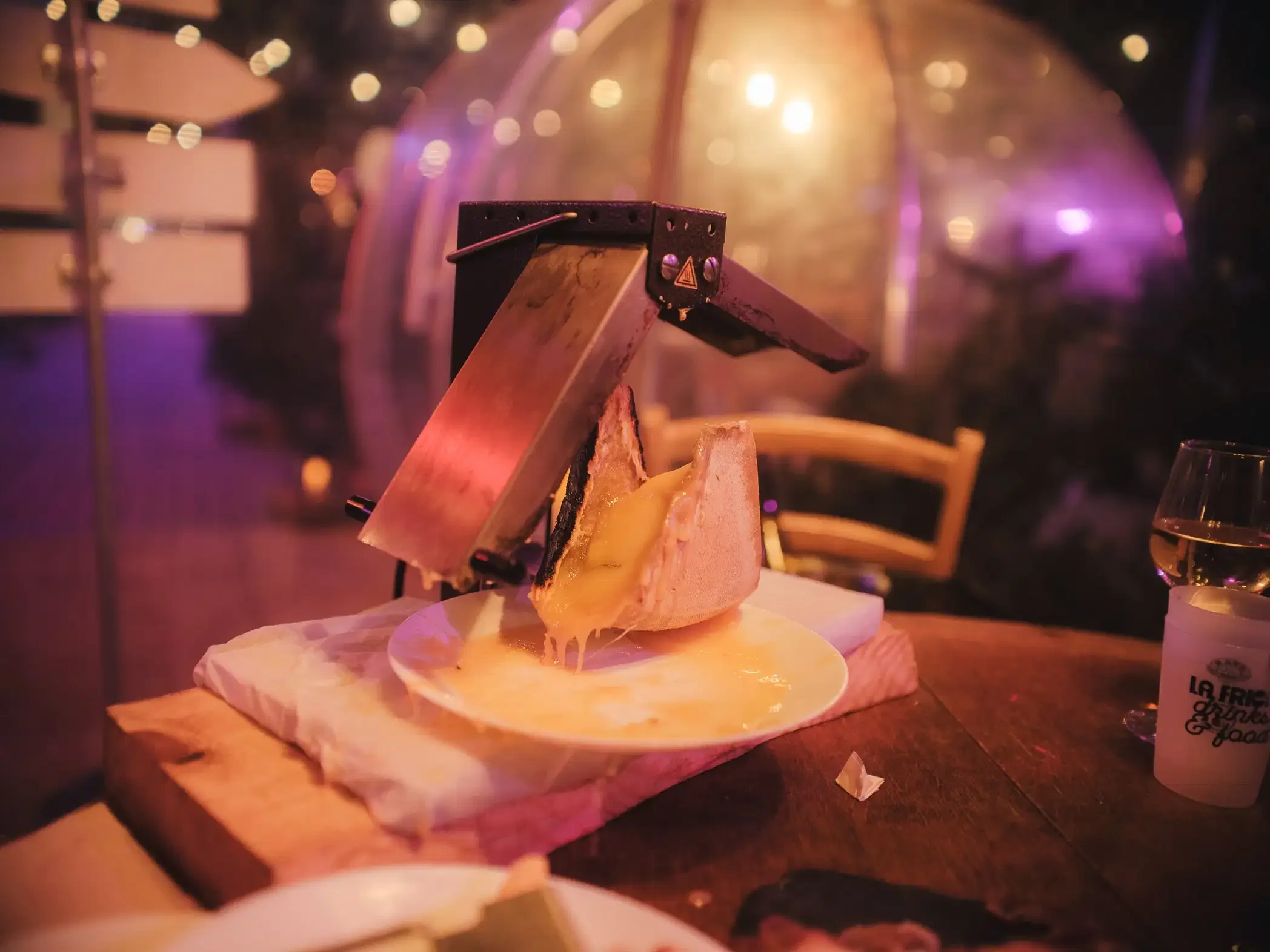 raclette dans un igloo