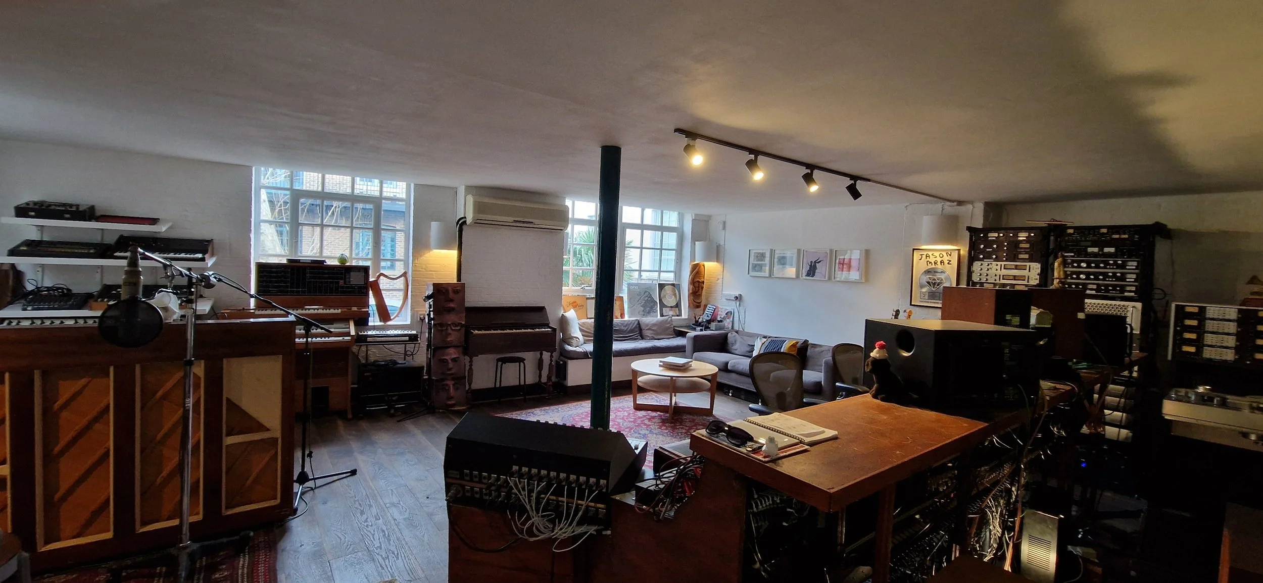 1. WEBSITE ST2 from the door.jpg