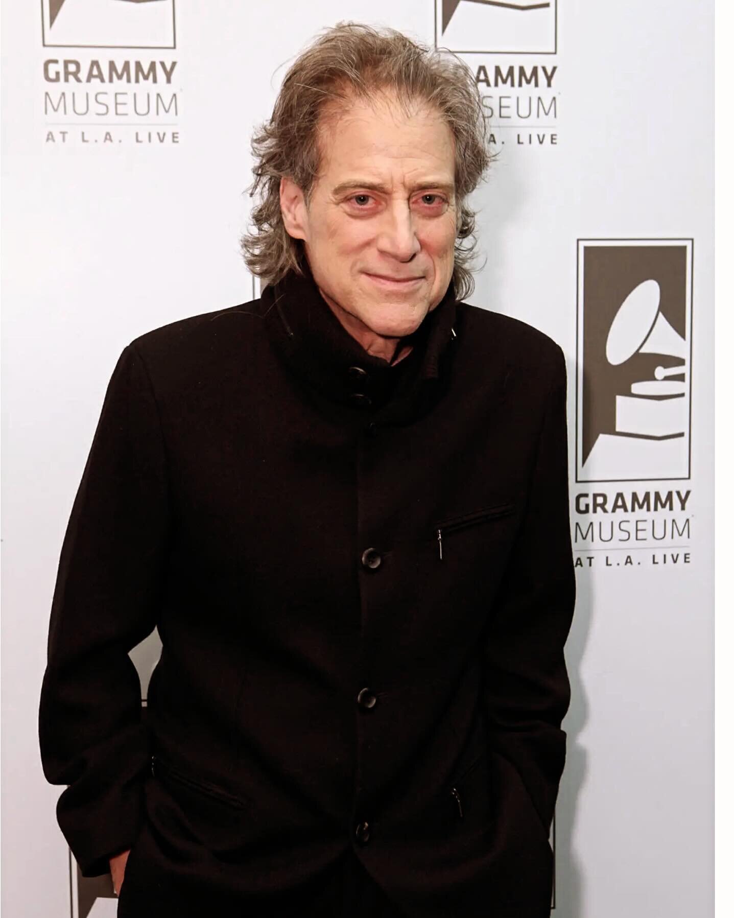 An ICONIC Comic that will be deeply missed. RICHARD LEWIS was not only an amazing stand up comedian, but the STAR on @curbyourenthusiasm . Loved him @grammymuseum as he was so incredibly kind, thoughtful and generous.  RIP .  I am sure he is making e