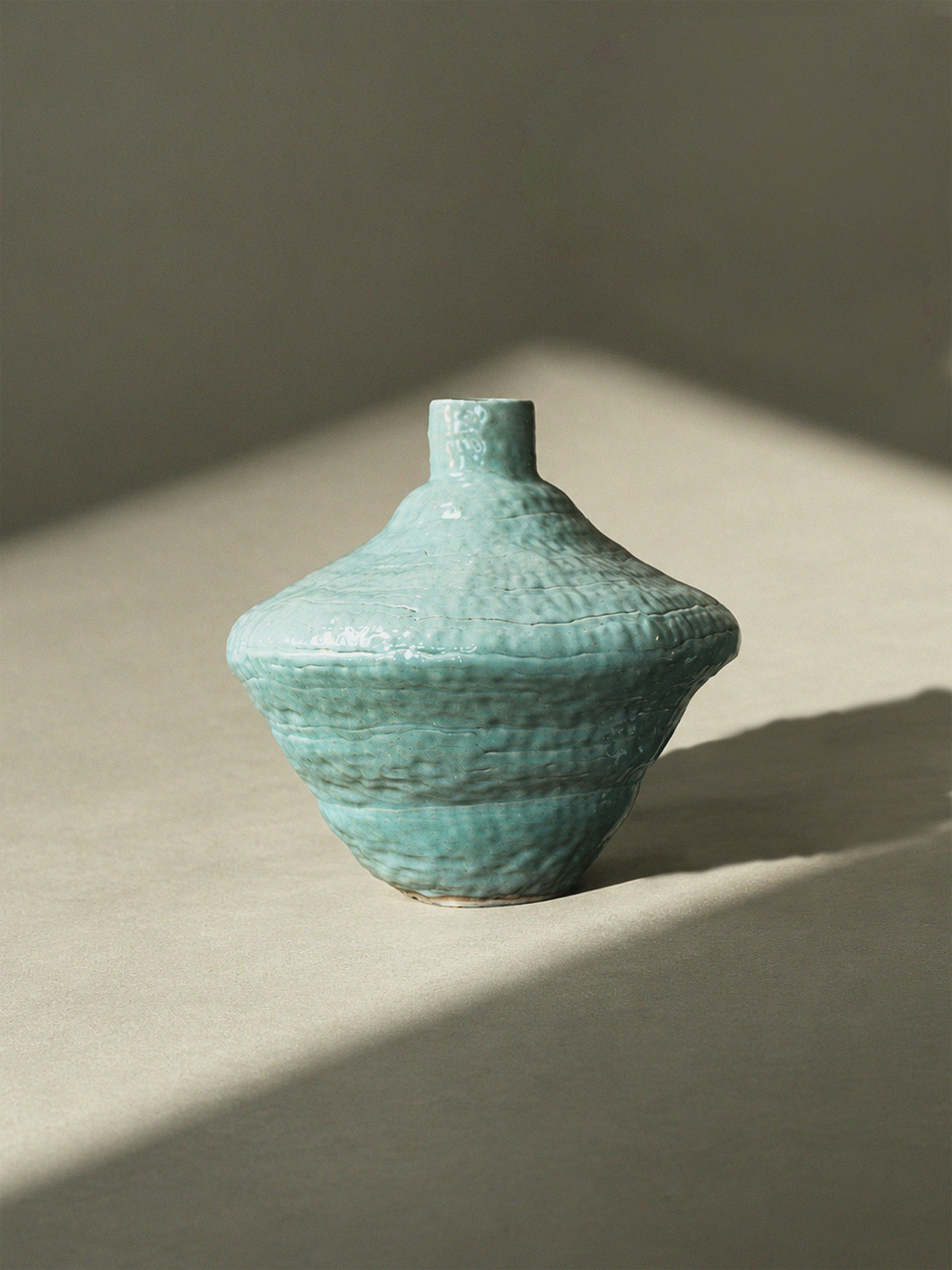 Blue Vase 2.png