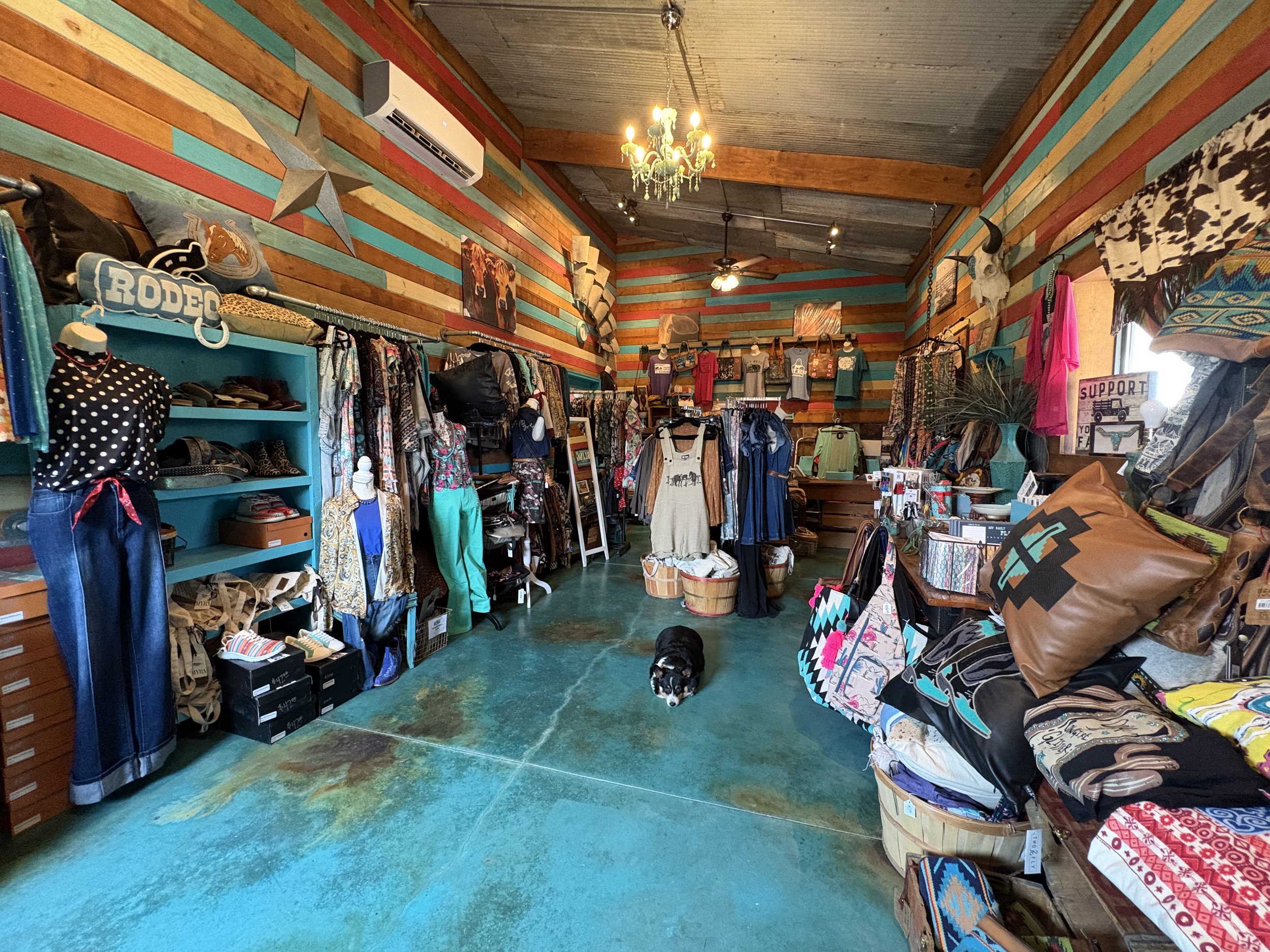 boutique interior 2.jpeg