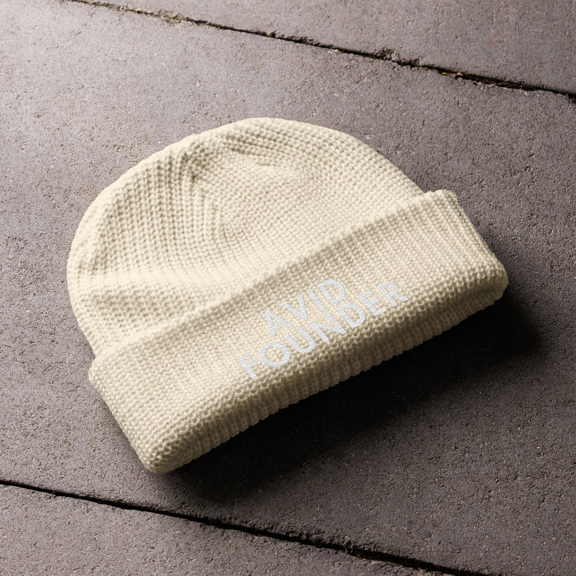 fisherman-beanie-ecru-front-6768a6331c1e9.jpg