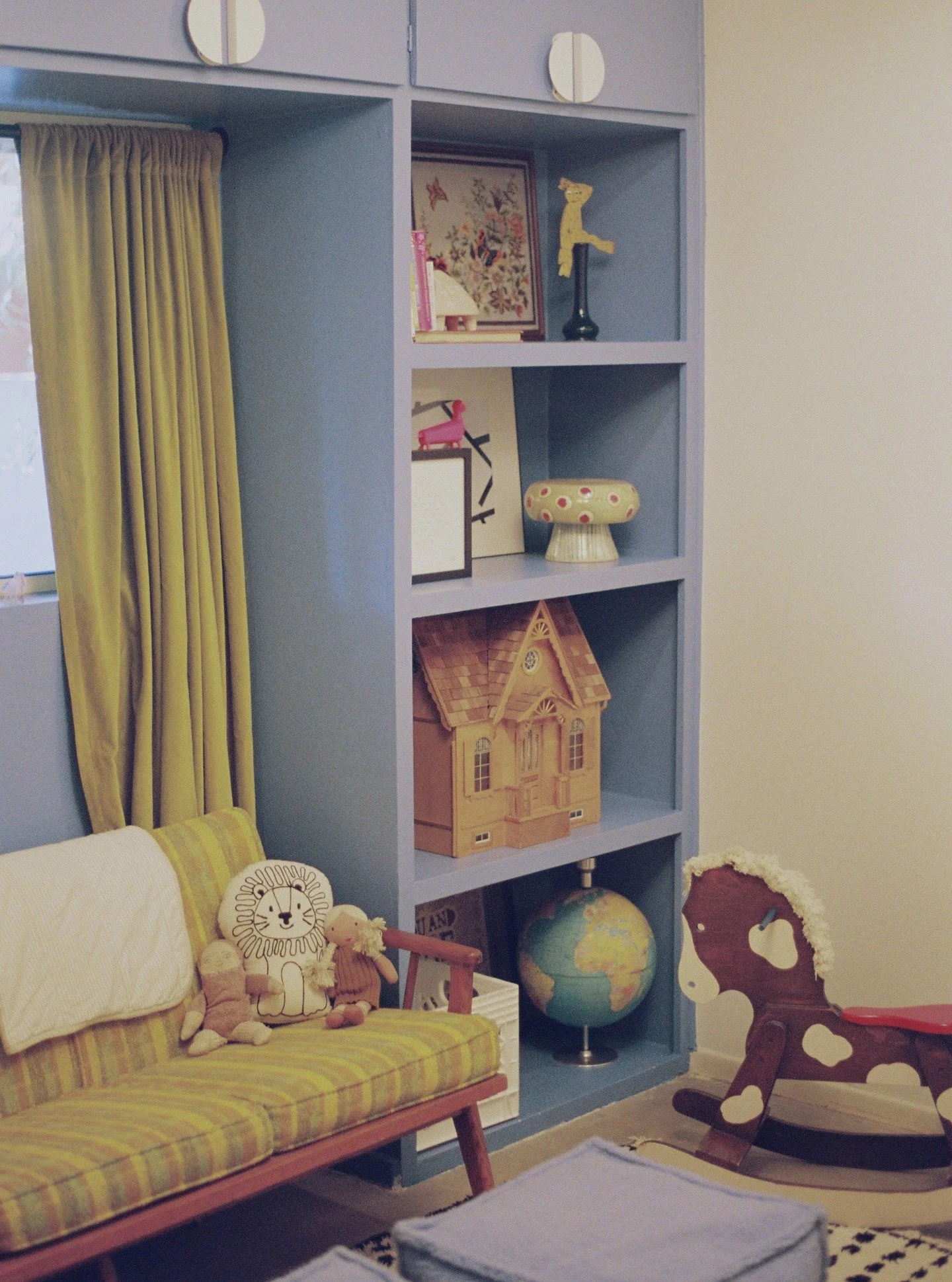 Hands down, one of my favorite spaces to work on- KID'S ROOMS! 

Sign me up, send them all my way :) #kidsroomdedesign