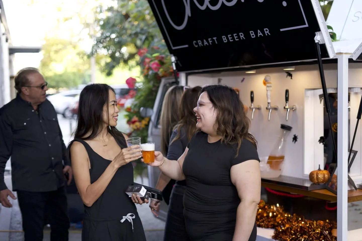 A spooky good time was had by all at the BLANKSPACES Venice Halloween party, featuring @malibusipsbar and  @urbnpizza! 📷: @stevenhankinsphotography