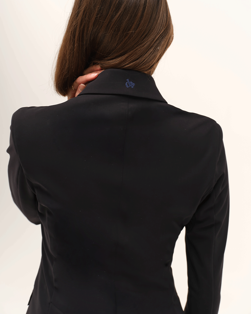 Vienna_showjacket_black_dada_sport_4.png