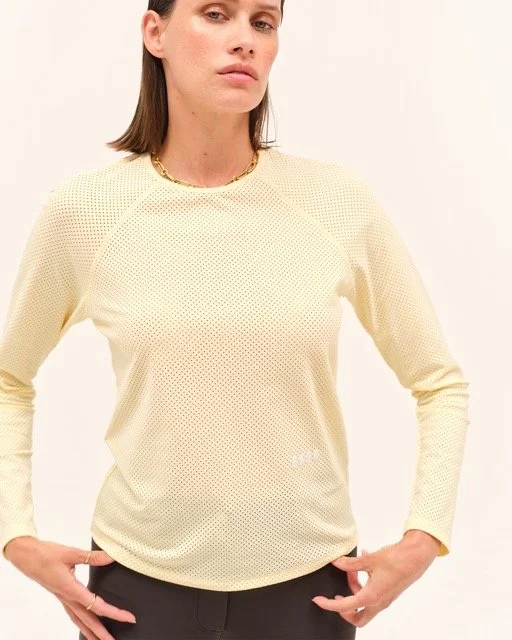 Jazz-tshirt-yellow-dada-sport-_0006_260128_DADA_SANTI_SIERRA_20_0067 Medium.jpeg