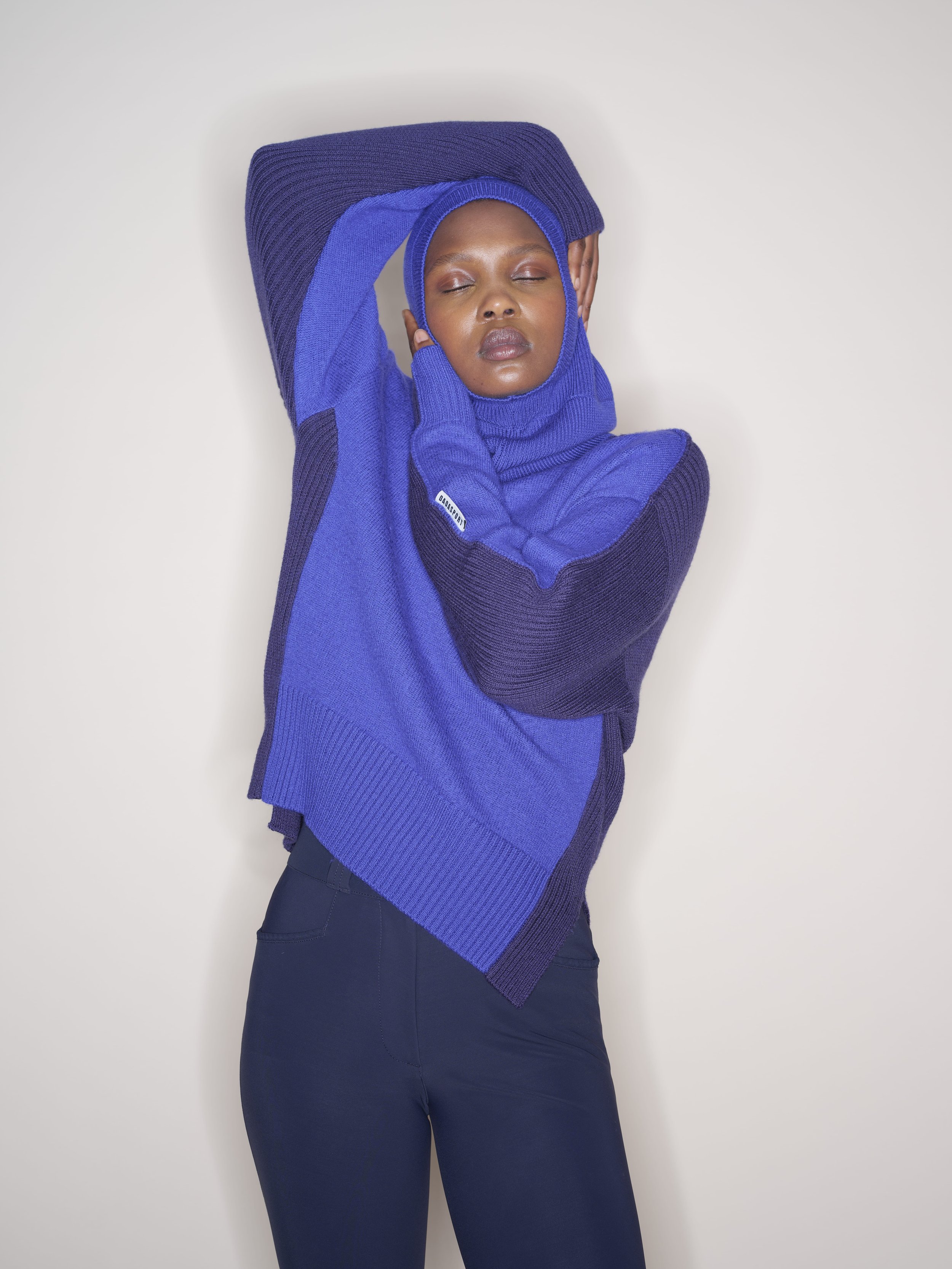 Flawless_MajorelleBlue_ACCESSORIES_eshop_FW24_5.jpg