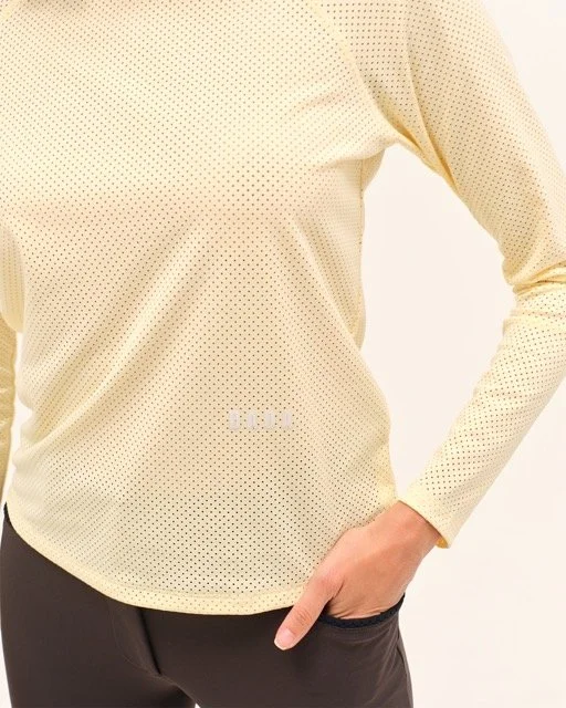 Jazz-tshirt-yellow-dada-sport-_0002_260128_DADA_SANTI_SIERRA_20_0077 Medium.jpeg