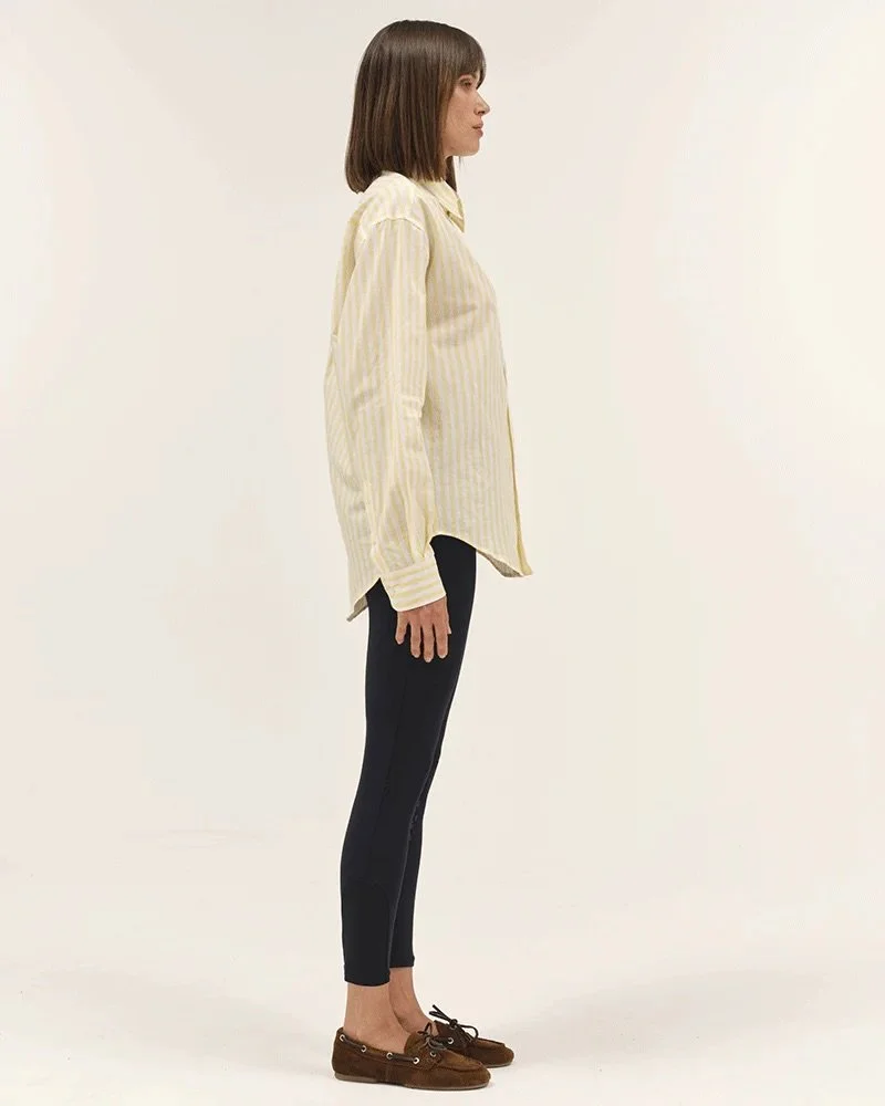Olga-shirt-jaune-dada-sport_0007_260128_DADA_SANTI_SIERRA_11_0015.jpeg