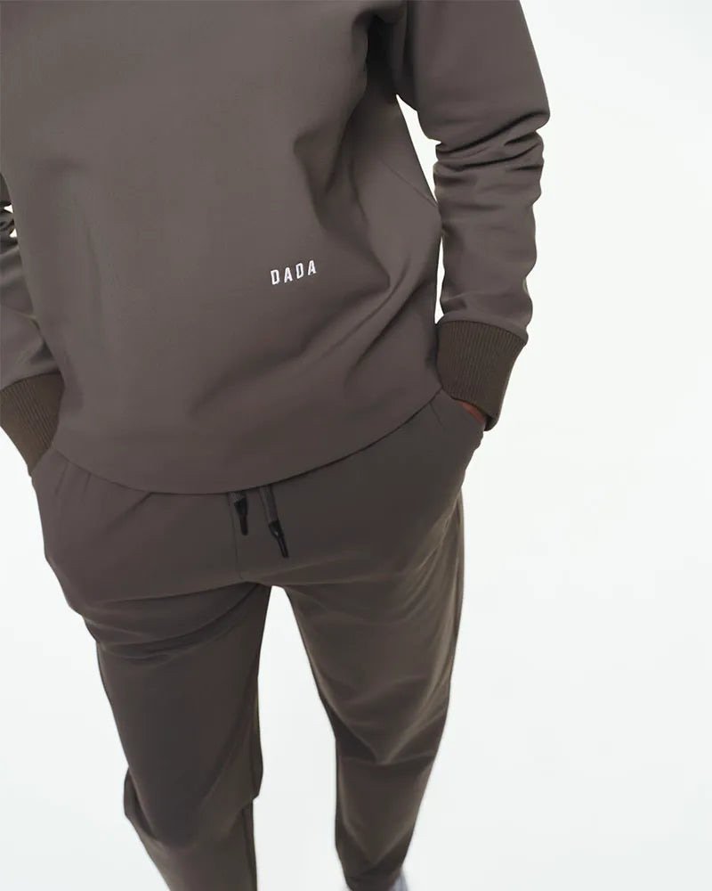 Dali-sweater-green-bronze-dada-sport_0003_LOOK19_0023-RETOUCHE_3_11zon.jpeg