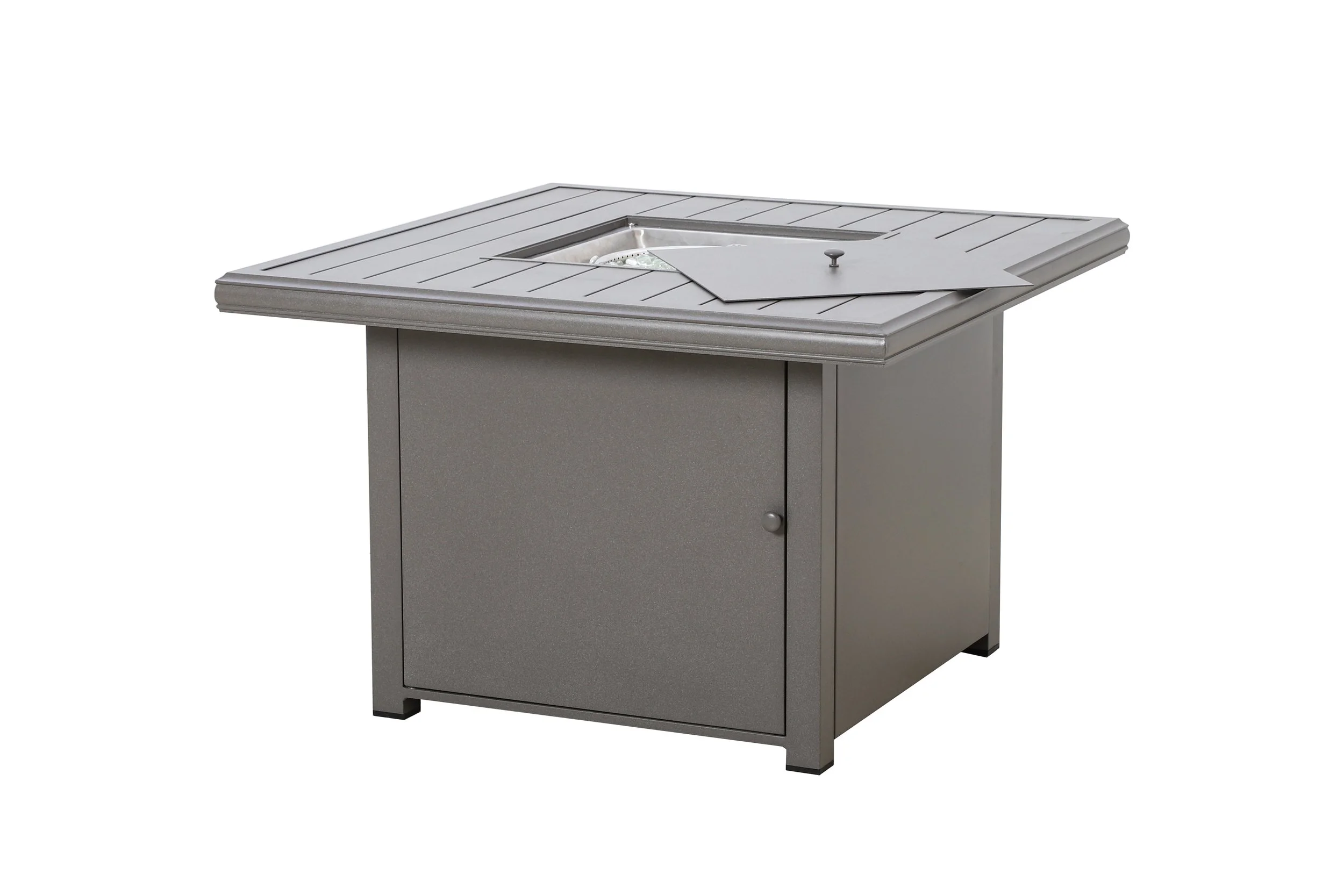 Huntington Firepit Table 02.jpg